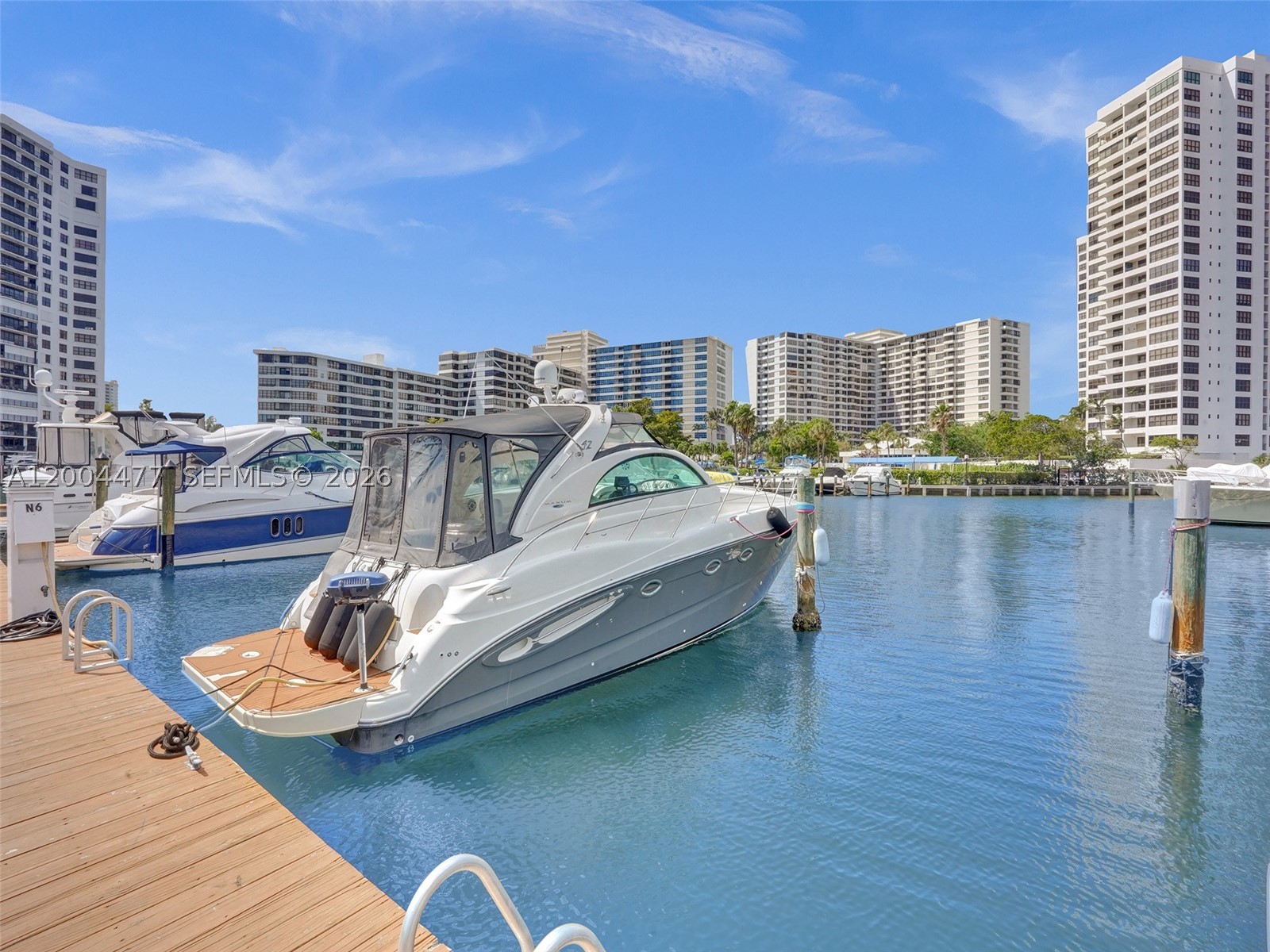 Hallandale Beach photo 3