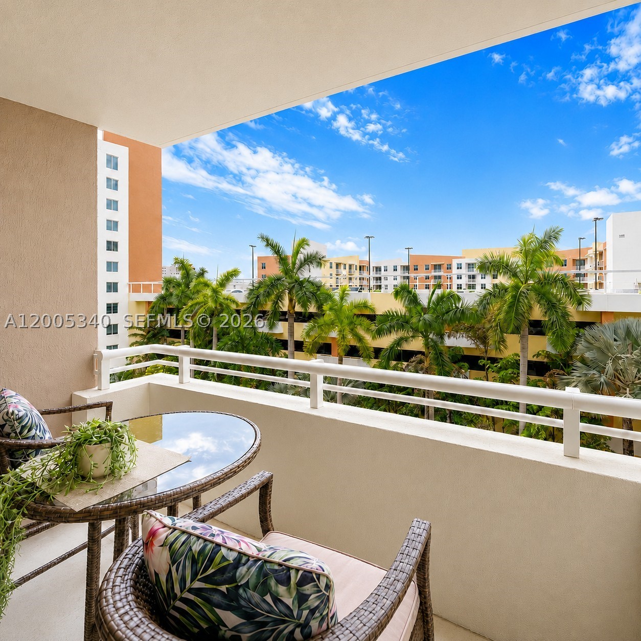 Aventura photo 4