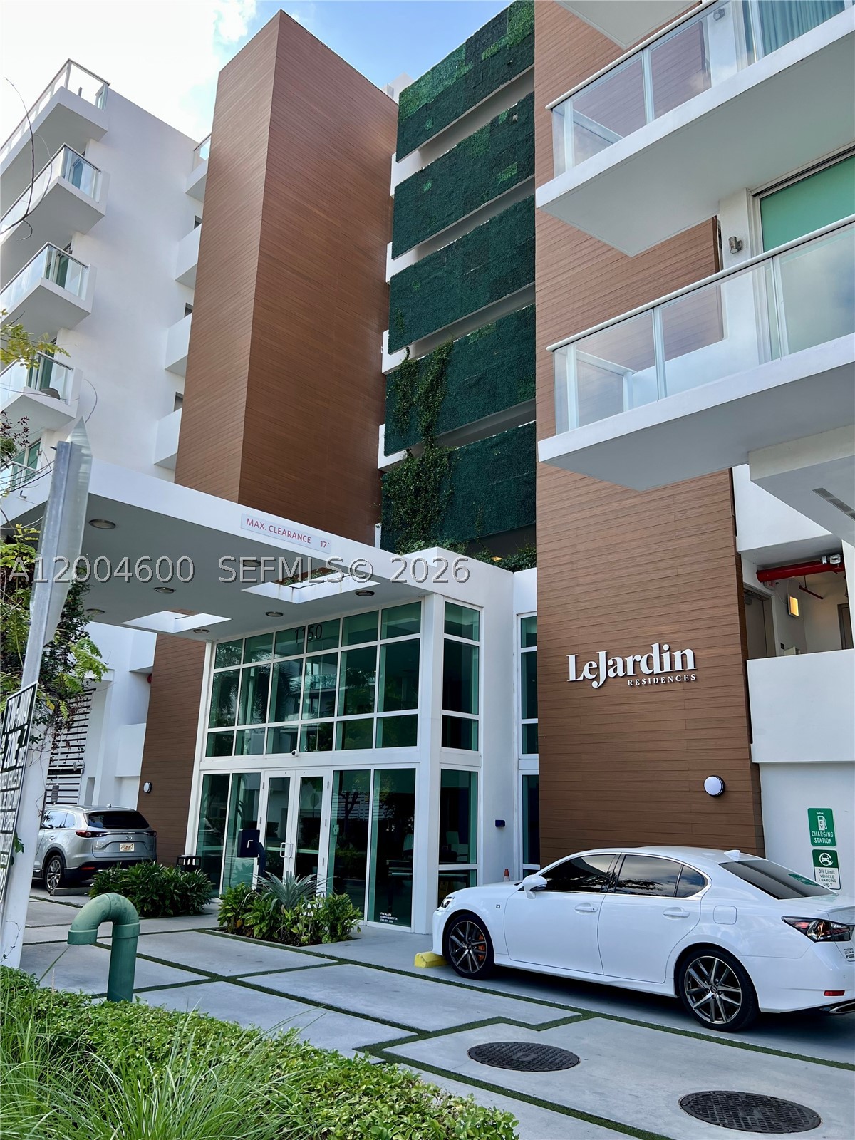 Bay Harbor Islands photo 1