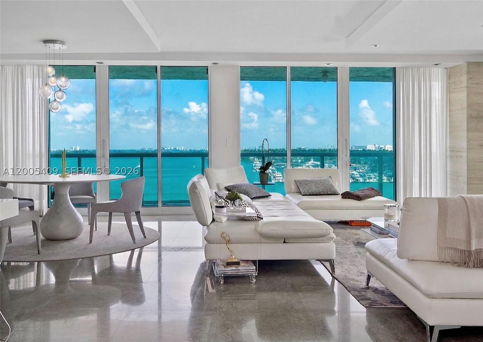 Miami Beach photo 1