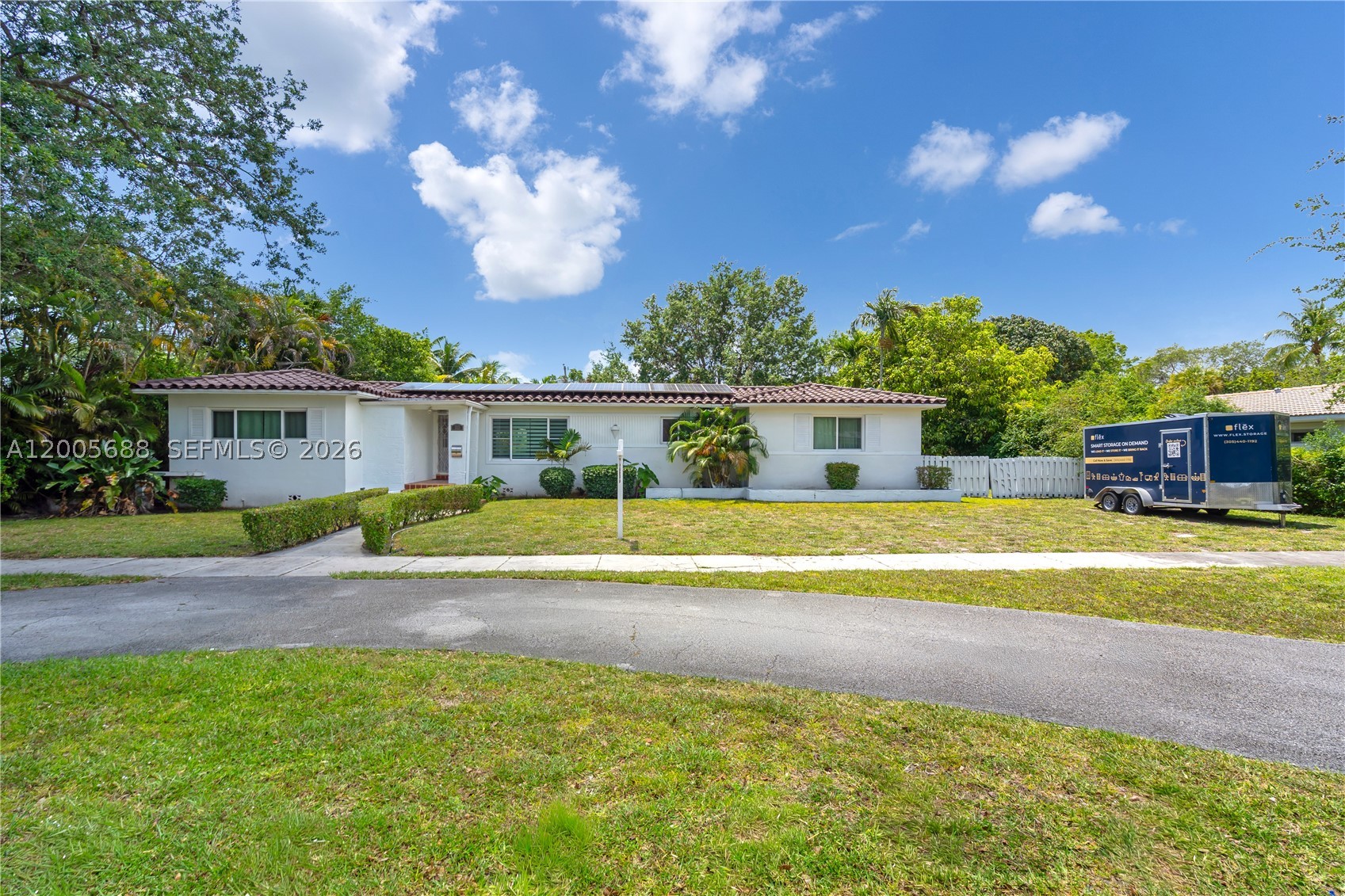 Miami Shores photo 2