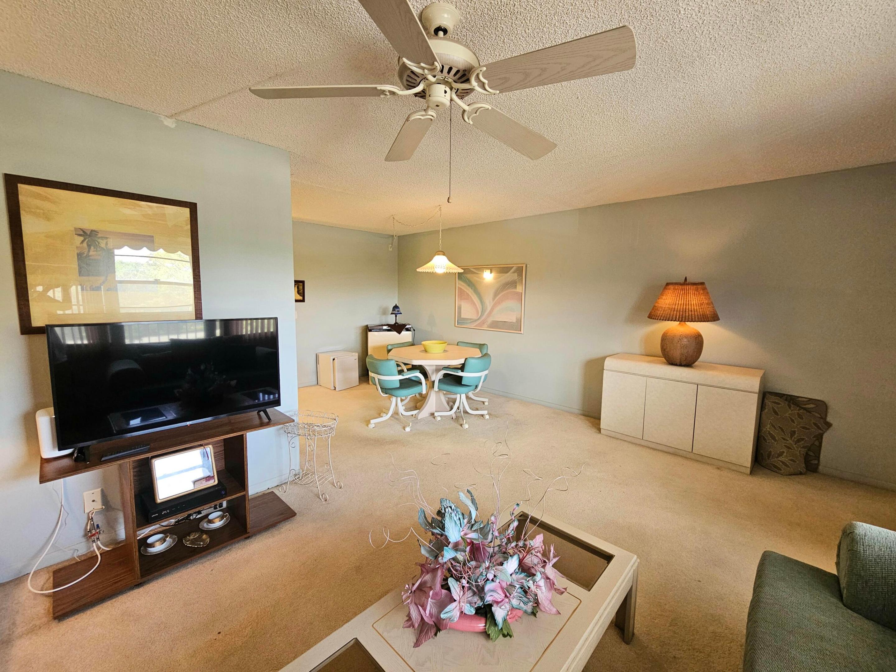 Pembroke Pines photo 5