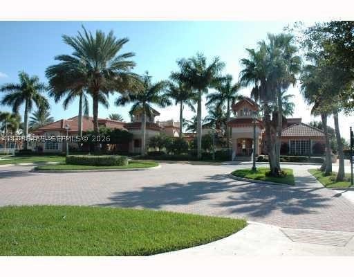 Miramar photo 2