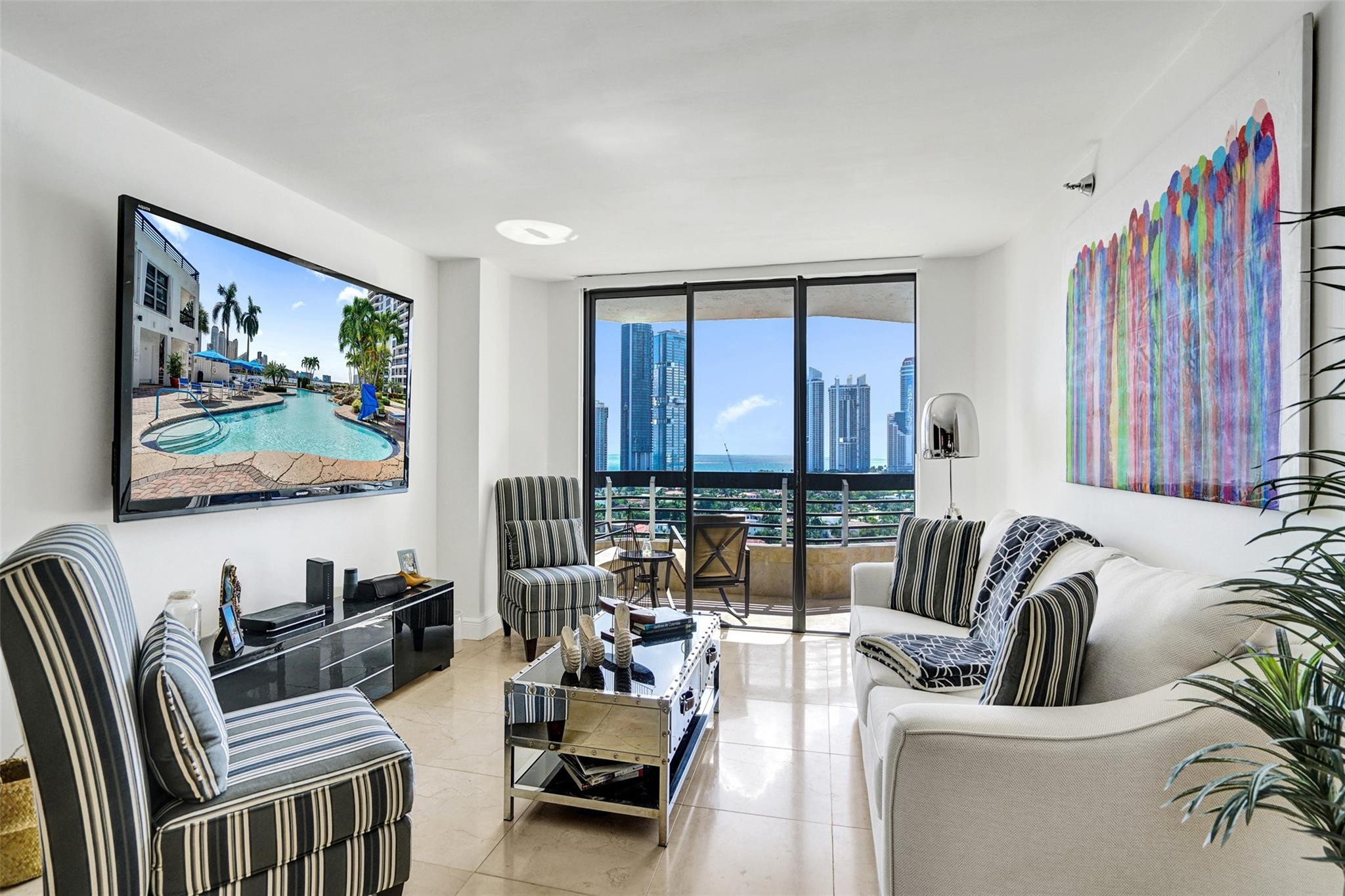 Aventura photo 4