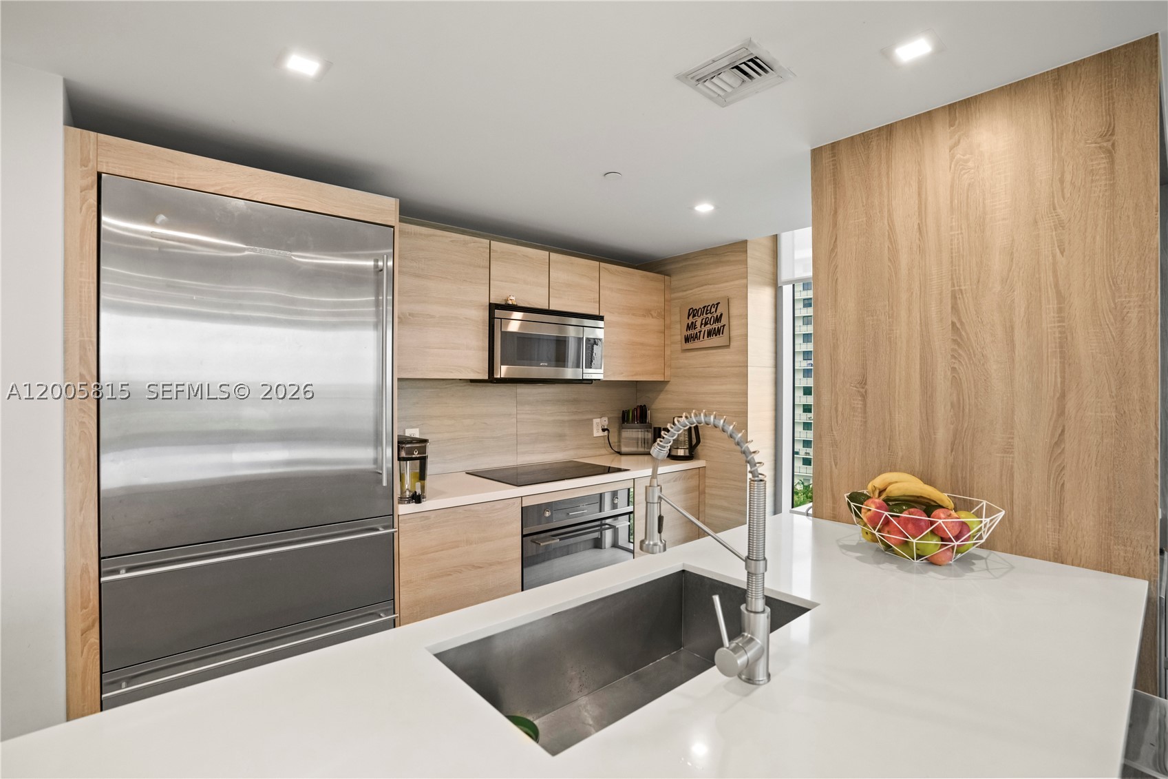 North Miami Beach photo 4