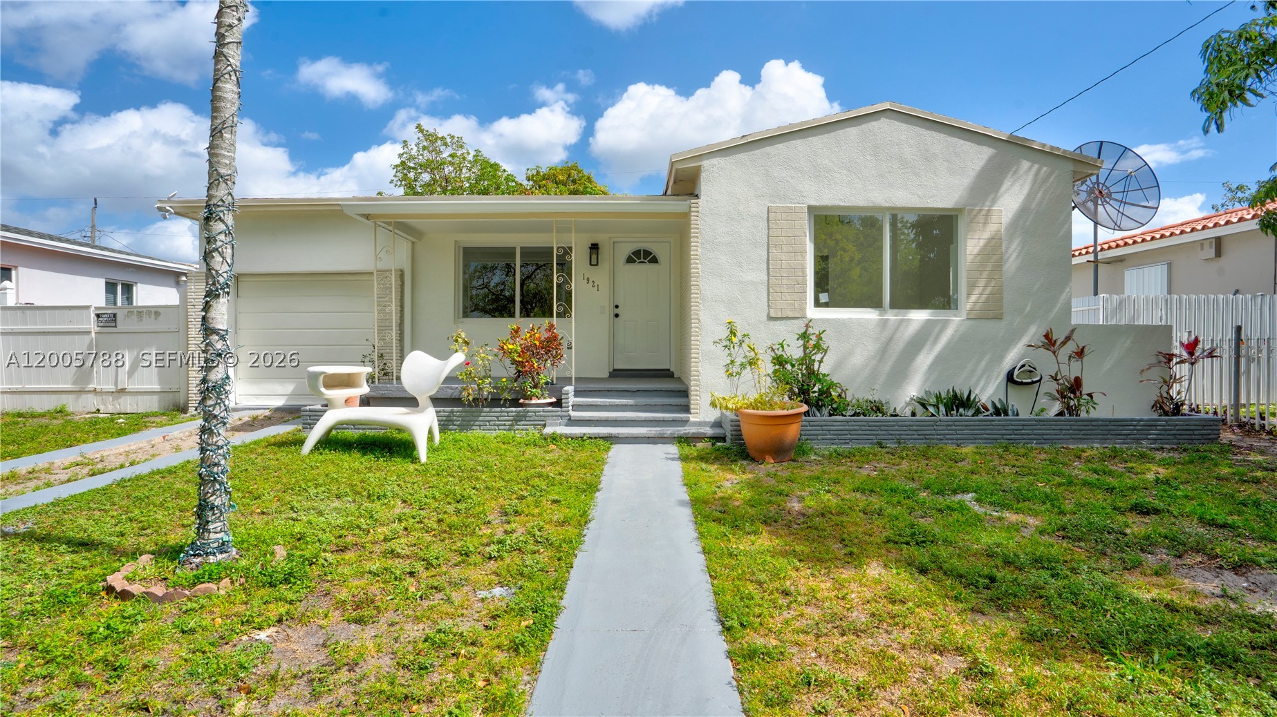 North Miami Beach photo 1