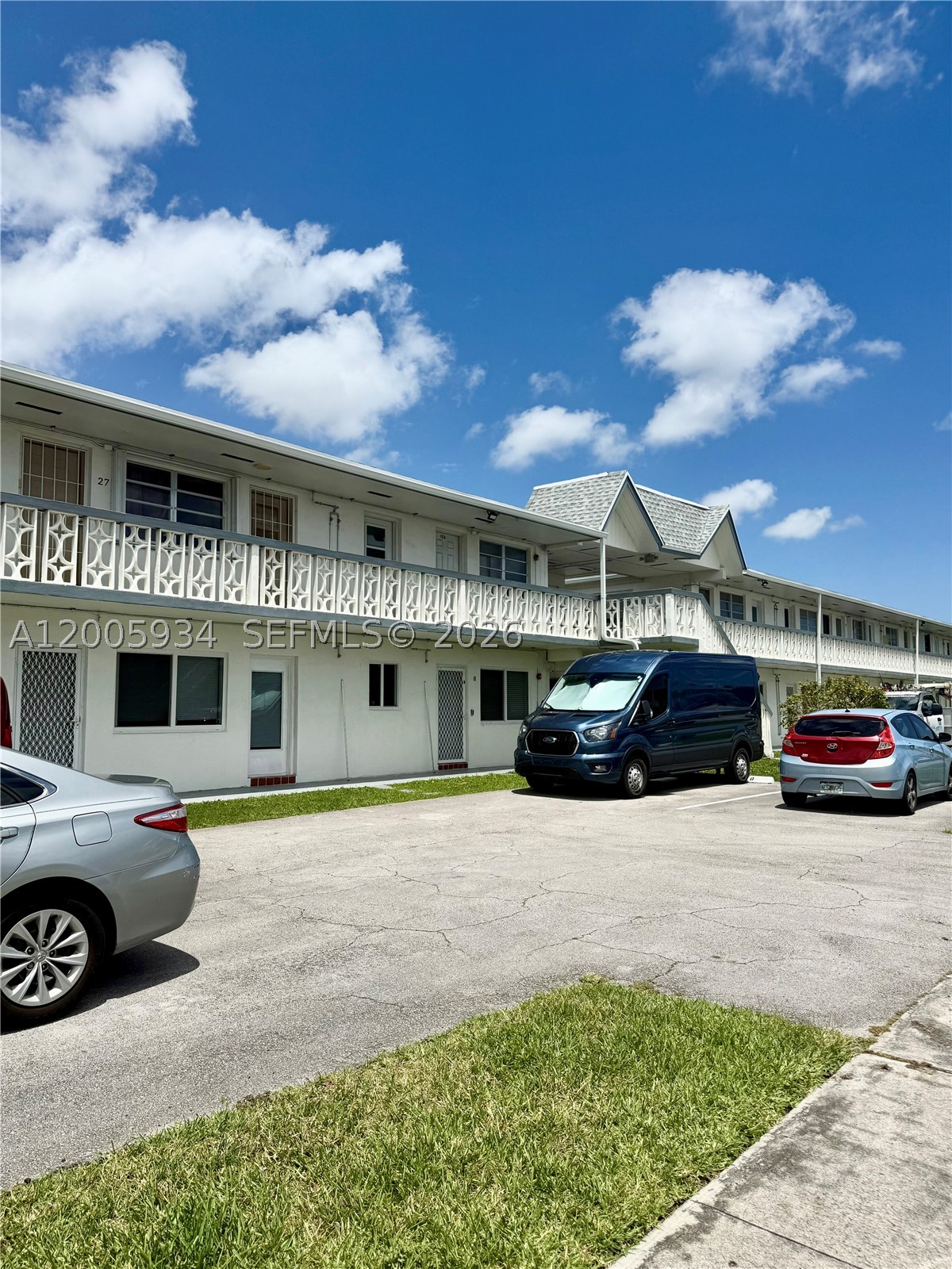Miami Gardens photo 1