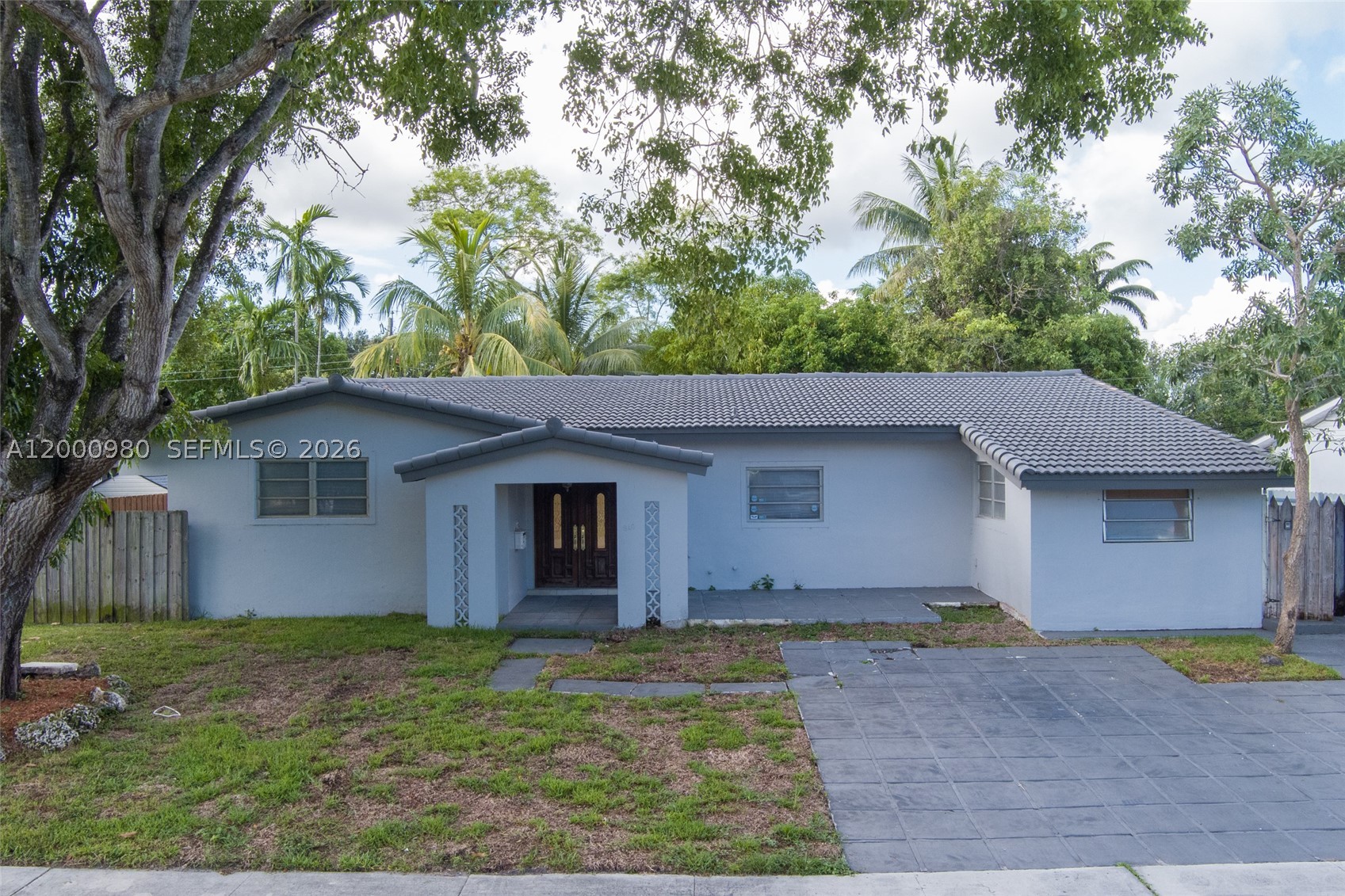 North Miami Beach photo 2