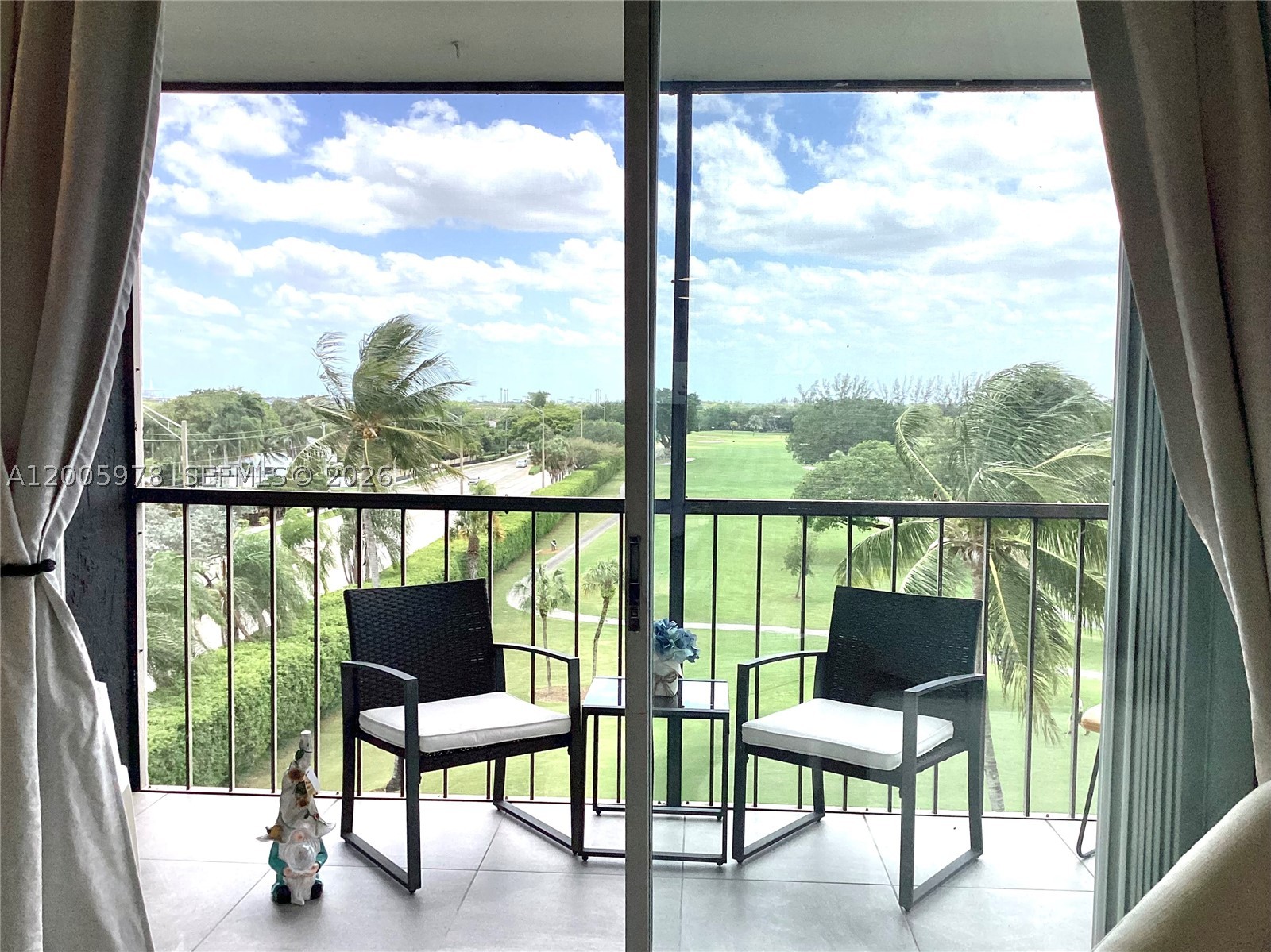 Pembroke Pines photo 1