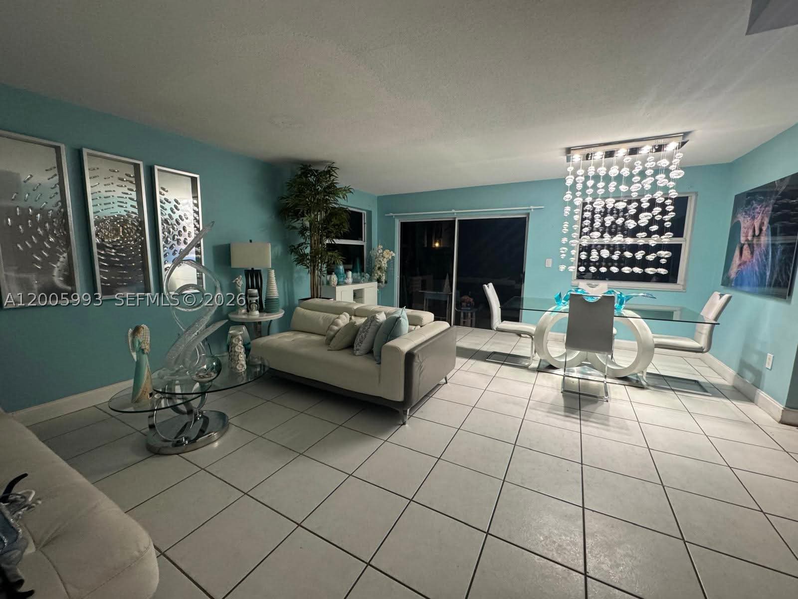 Miami photo 4