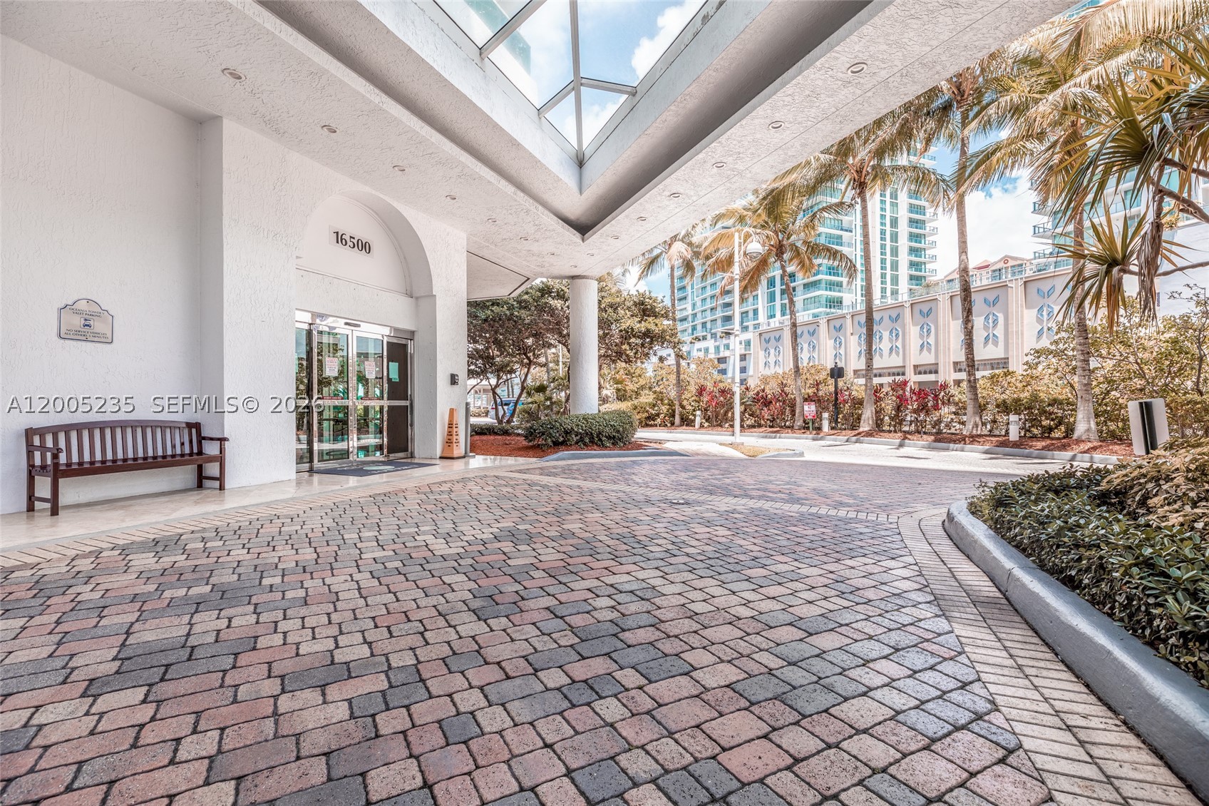 Sunny Isles Beach photo 2