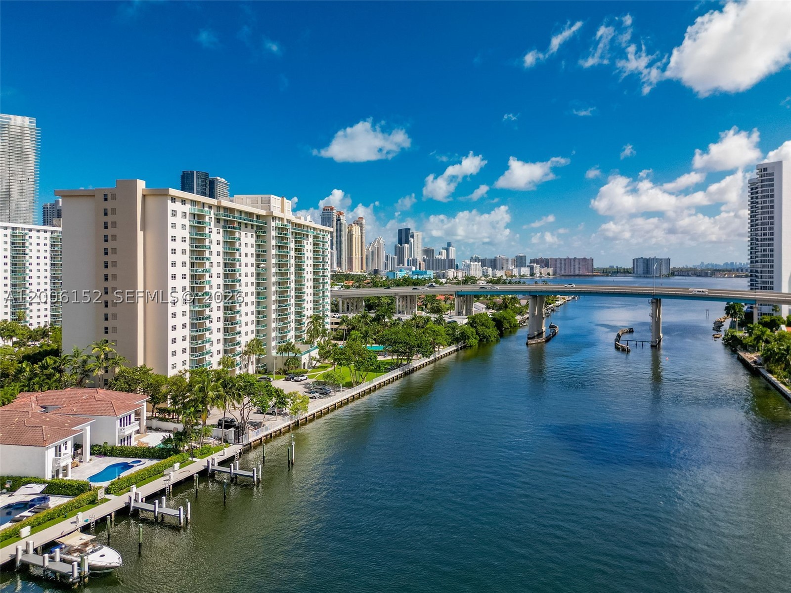 Sunny Isles Beach photo 3