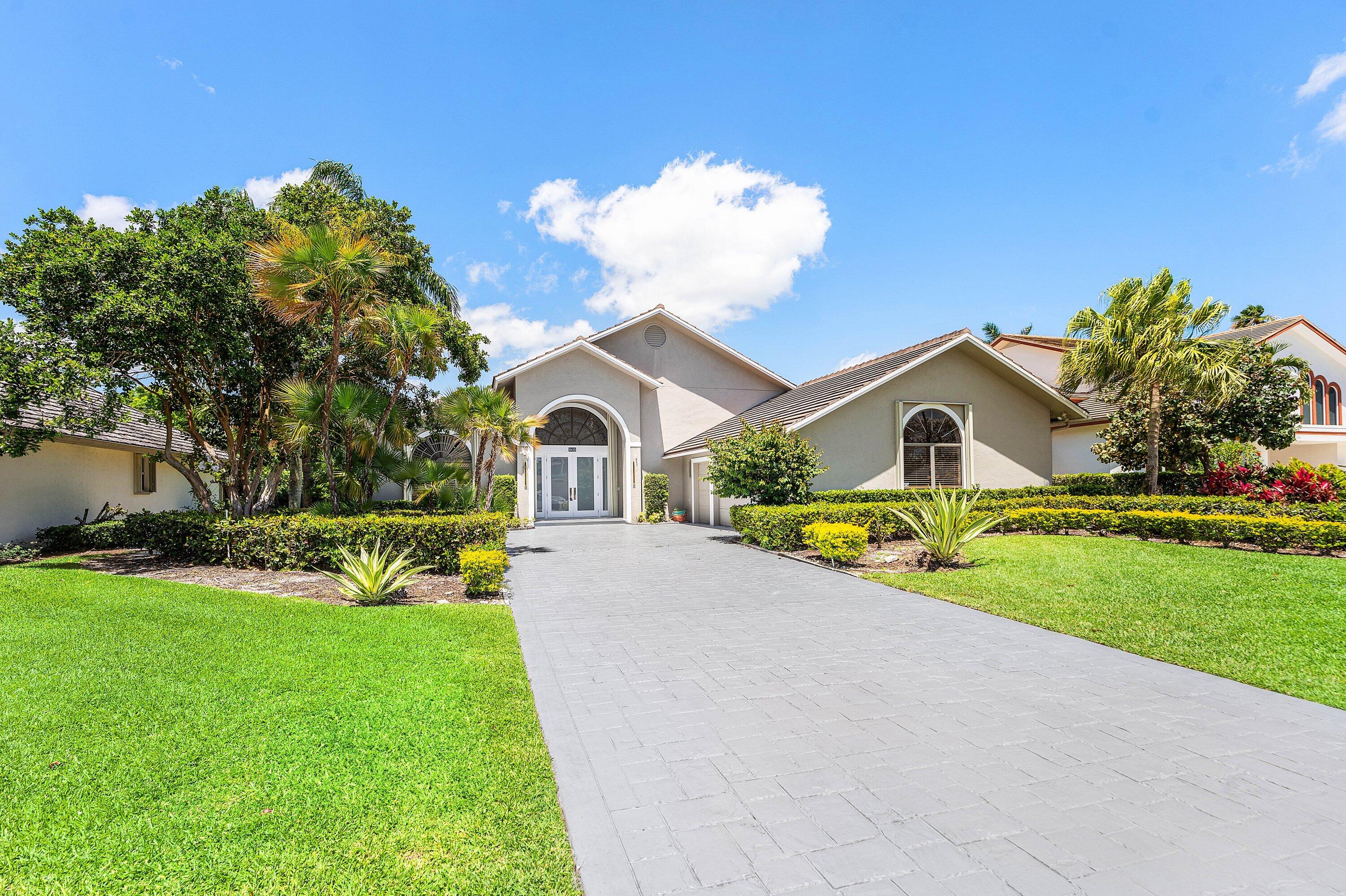 Palm Beach Gardens photo 2