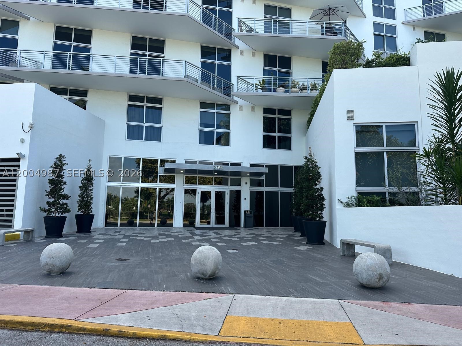 Miami Beach photo 2