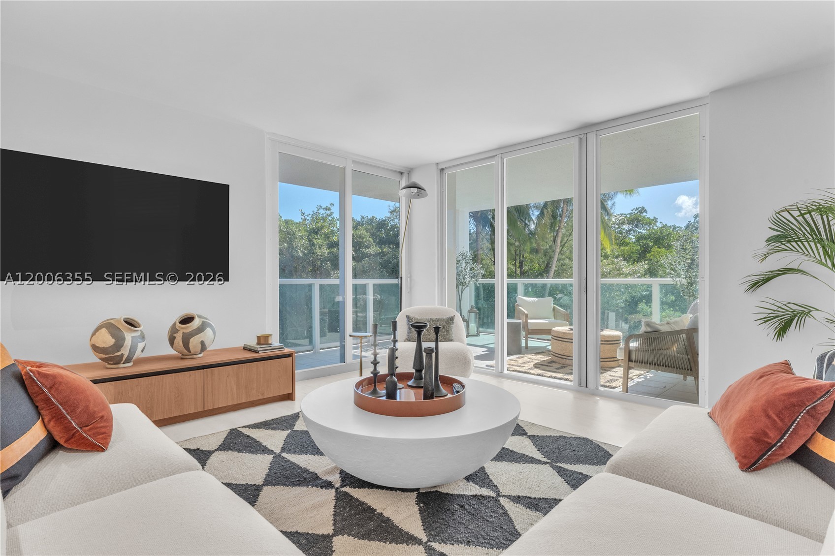 Sunny Isles Beach photo 2