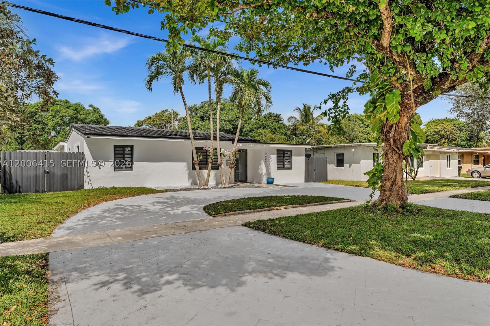 North Miami photo 2