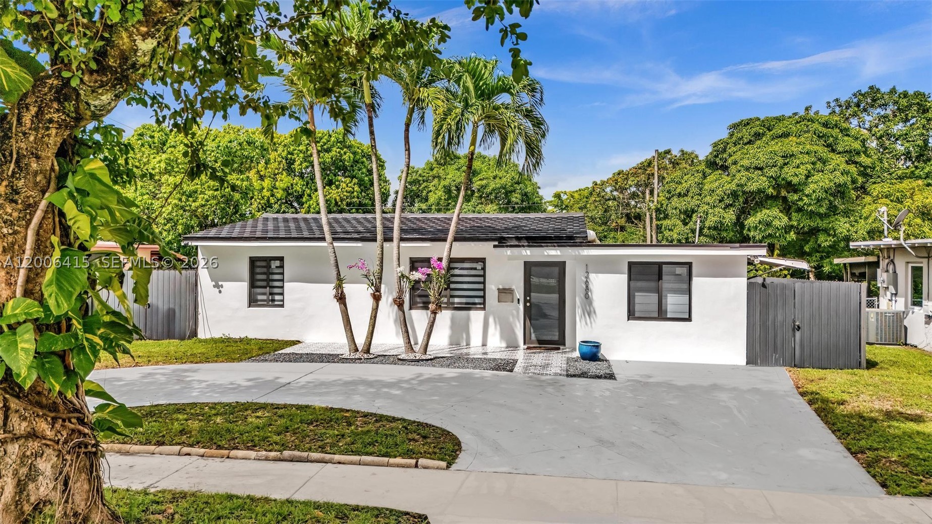 North Miami photo 5