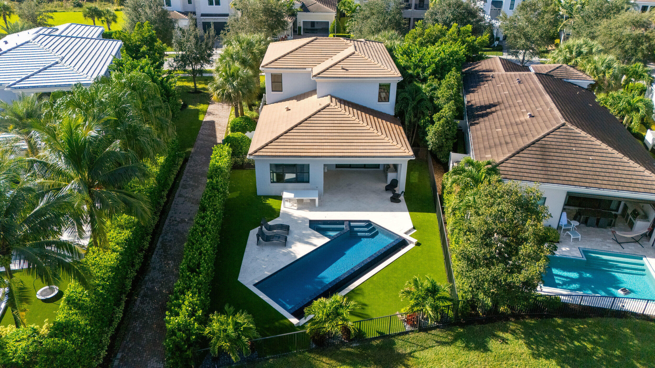 Palm Beach Gardens photo 2