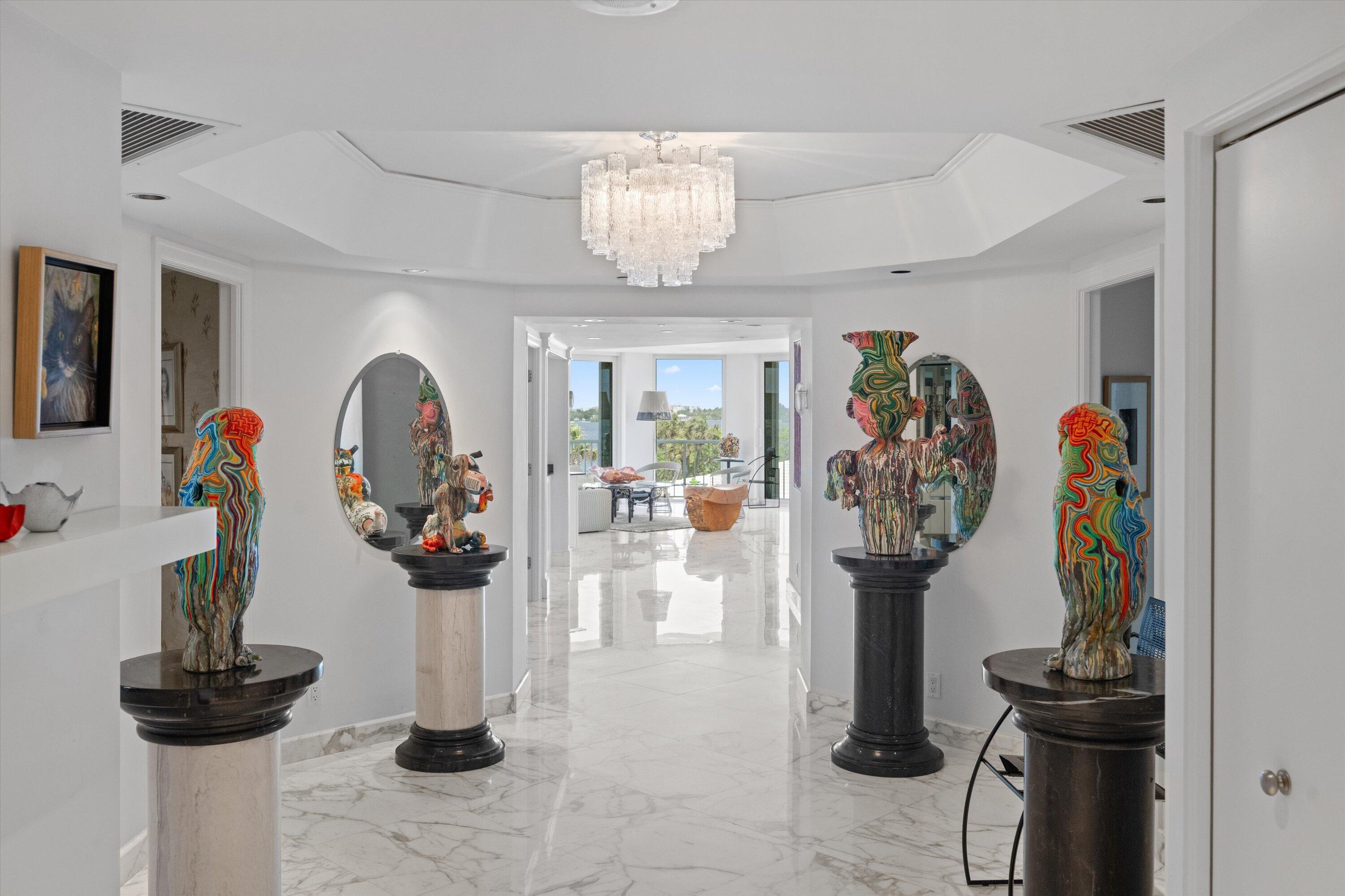 Palm Beach photo 2