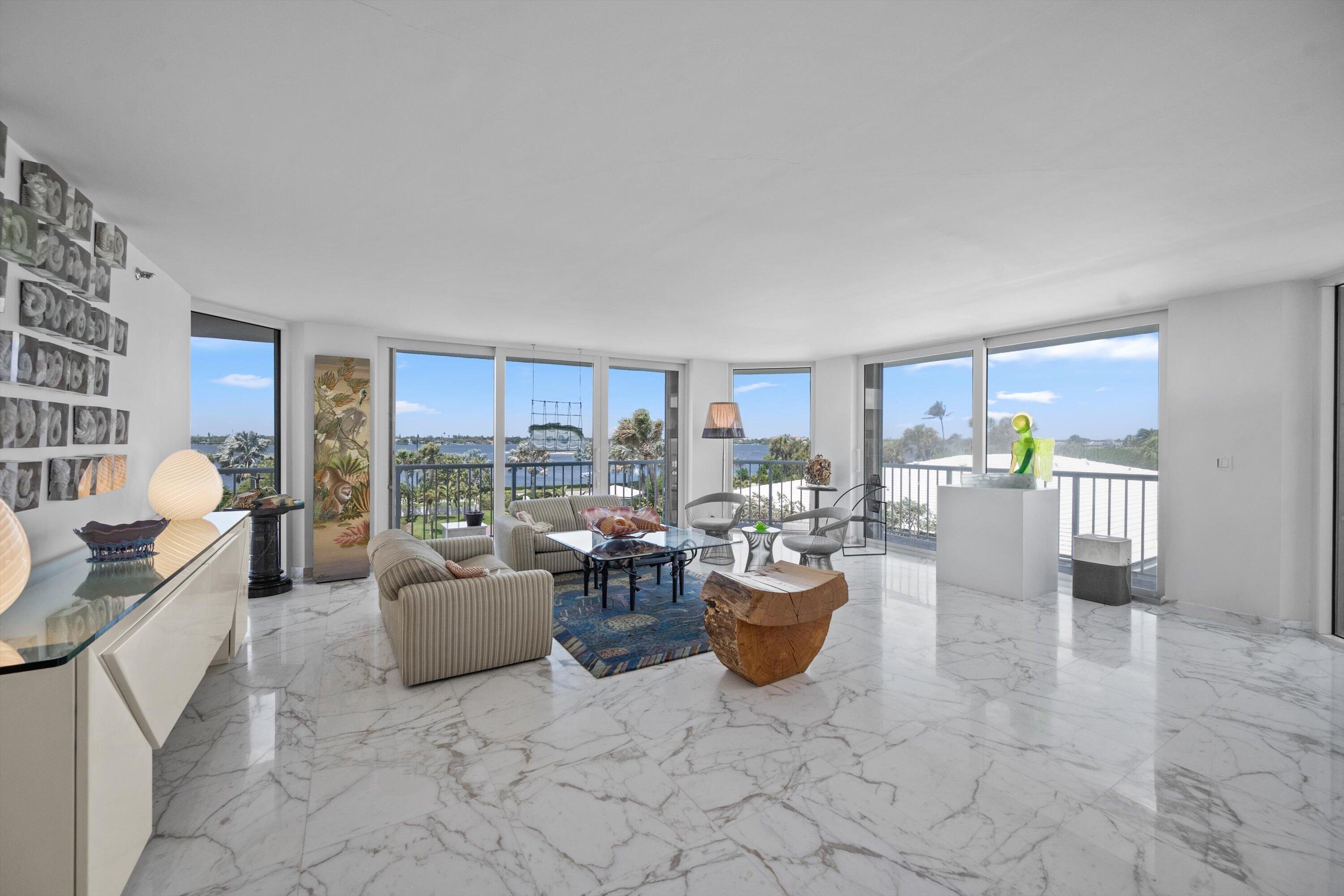 Palm Beach photo 4