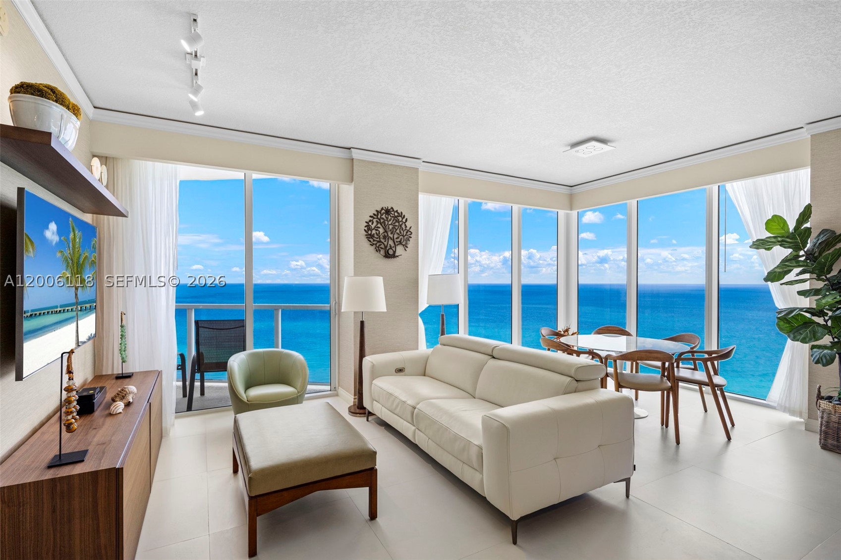 Sunny Isles Beach photo 4
