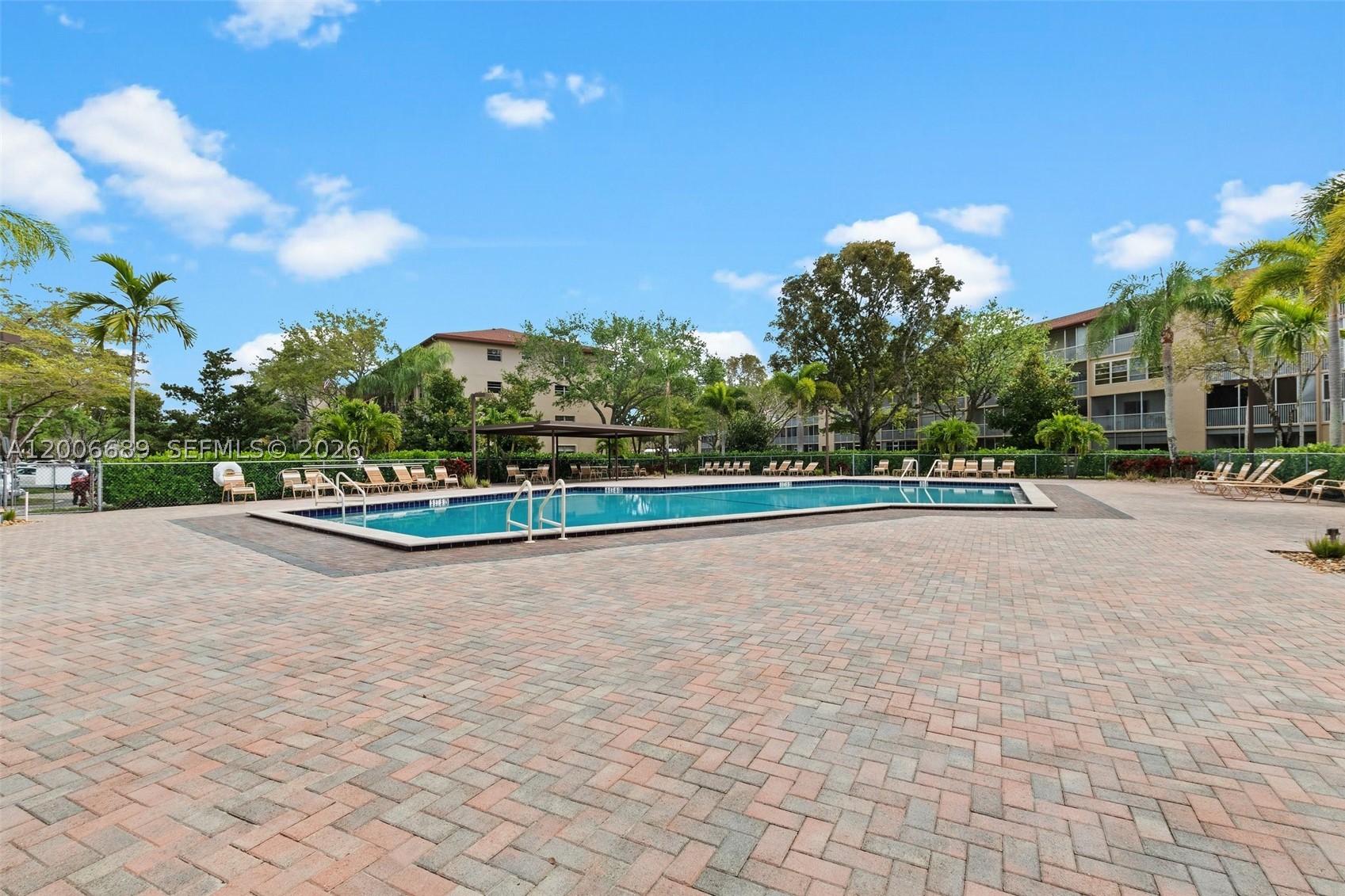 Pembroke Pines photo 3