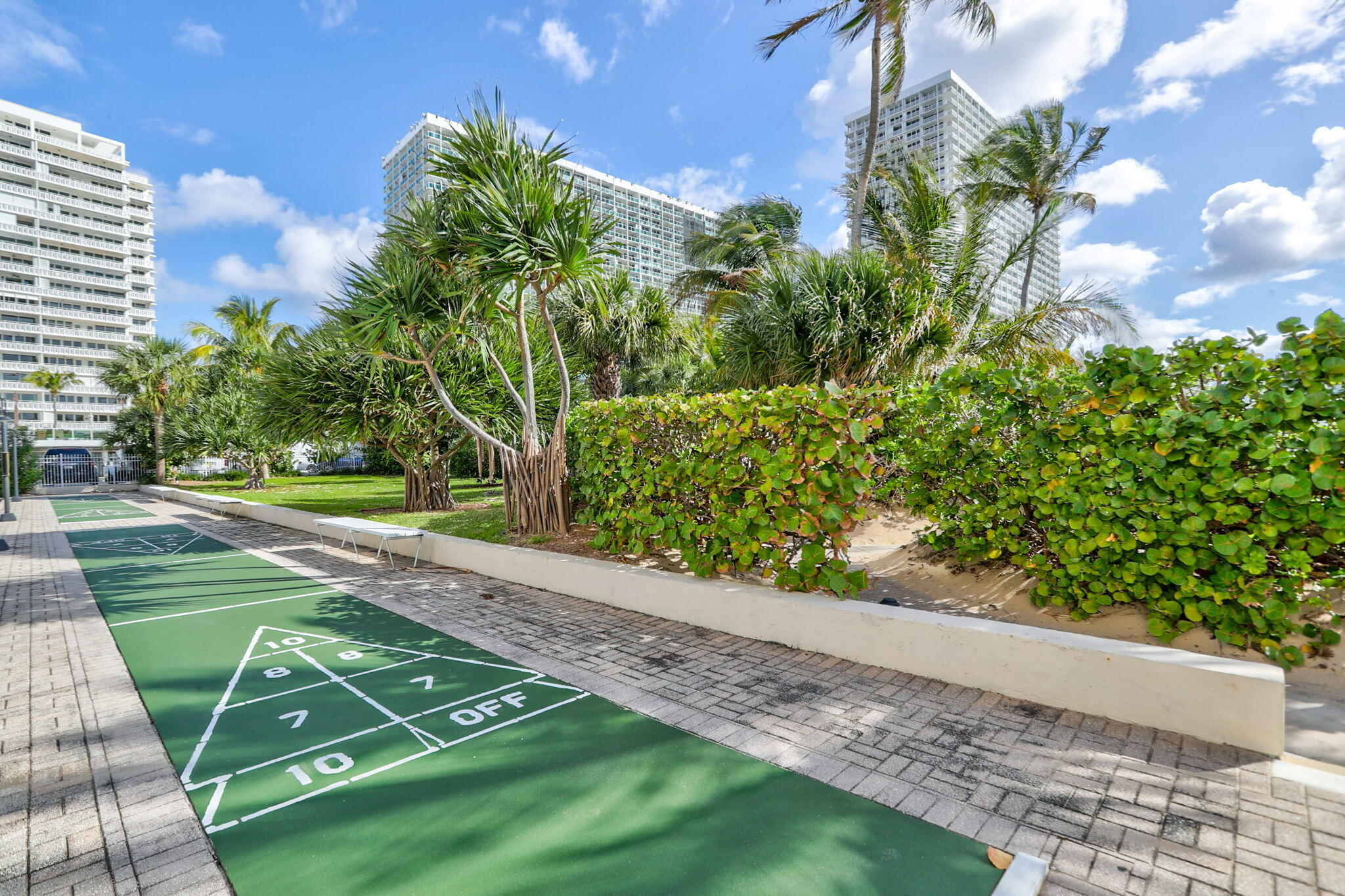 Fort Lauderdale photo 2