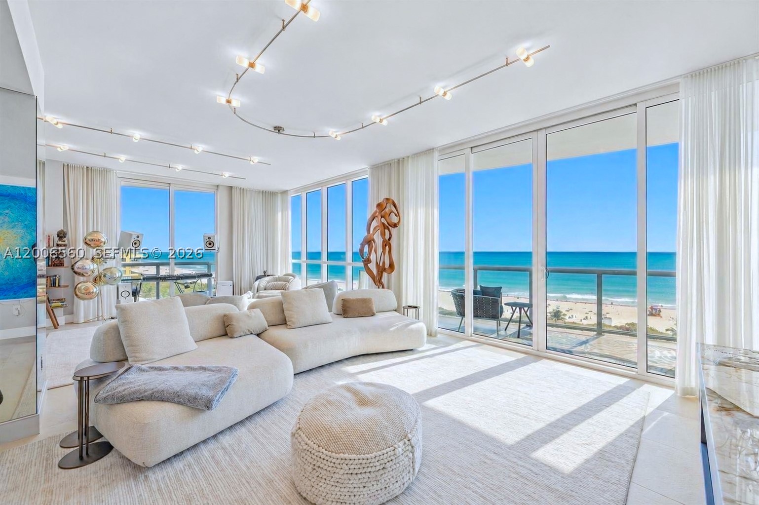 Miami Beach photo 3