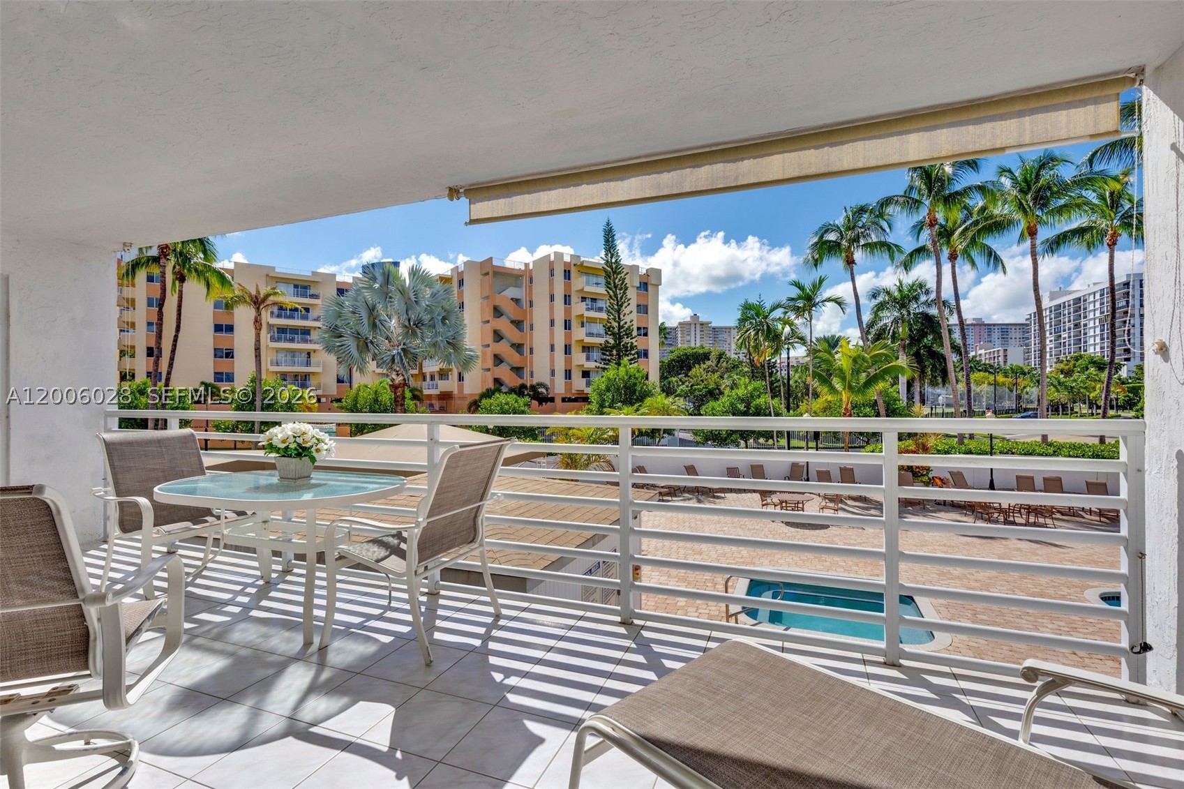 Sunny Isles Beach photo 1