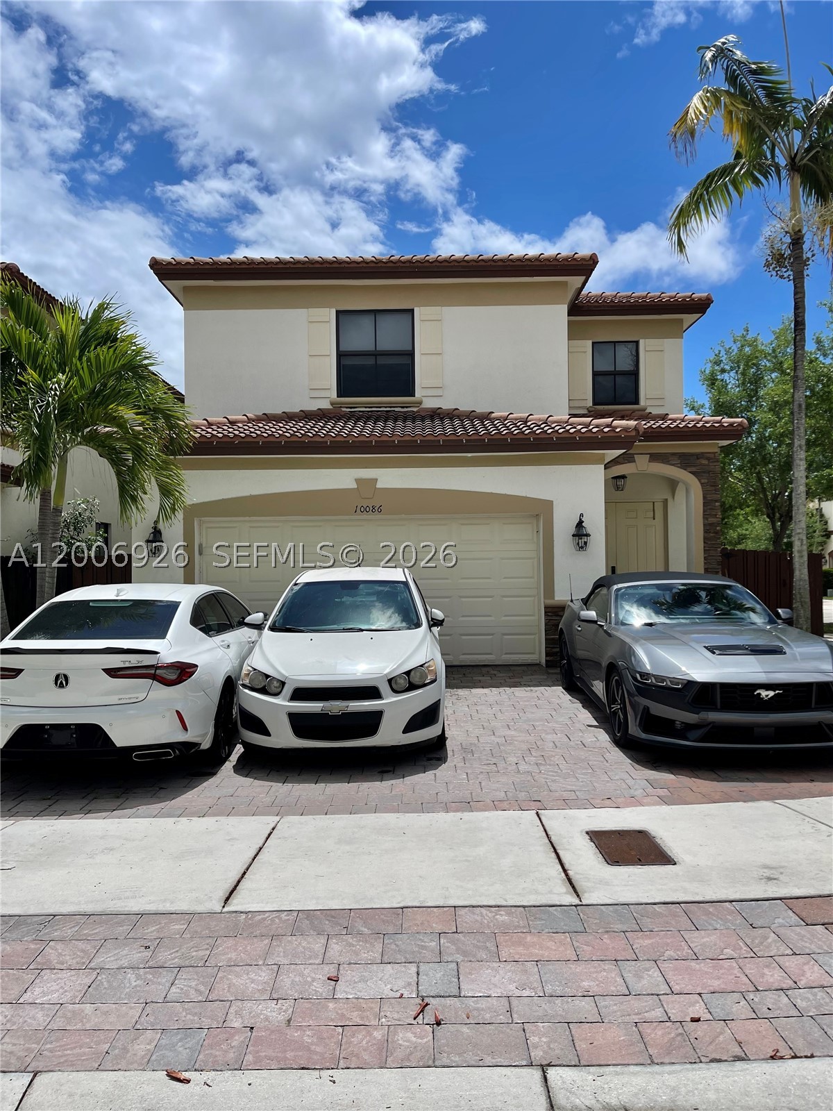 Doral photo 2