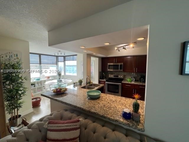 North Miami Beach photo 2