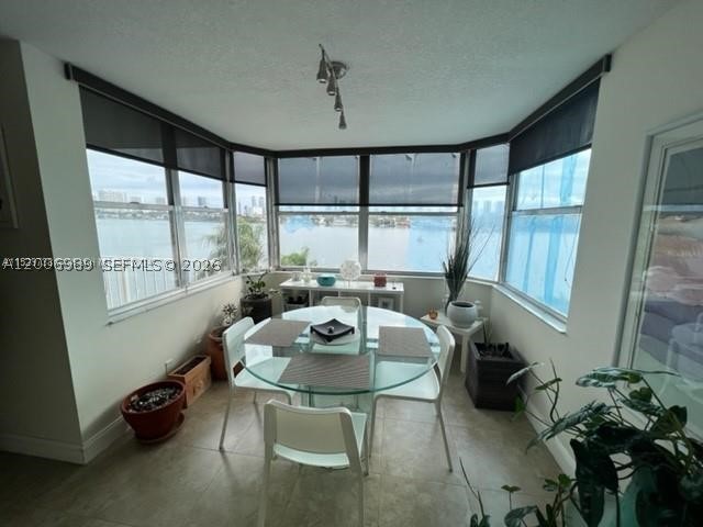 North Miami Beach photo 5