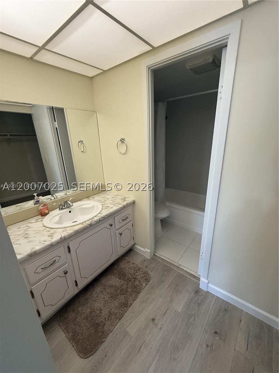 Hallandale Beach photo 4