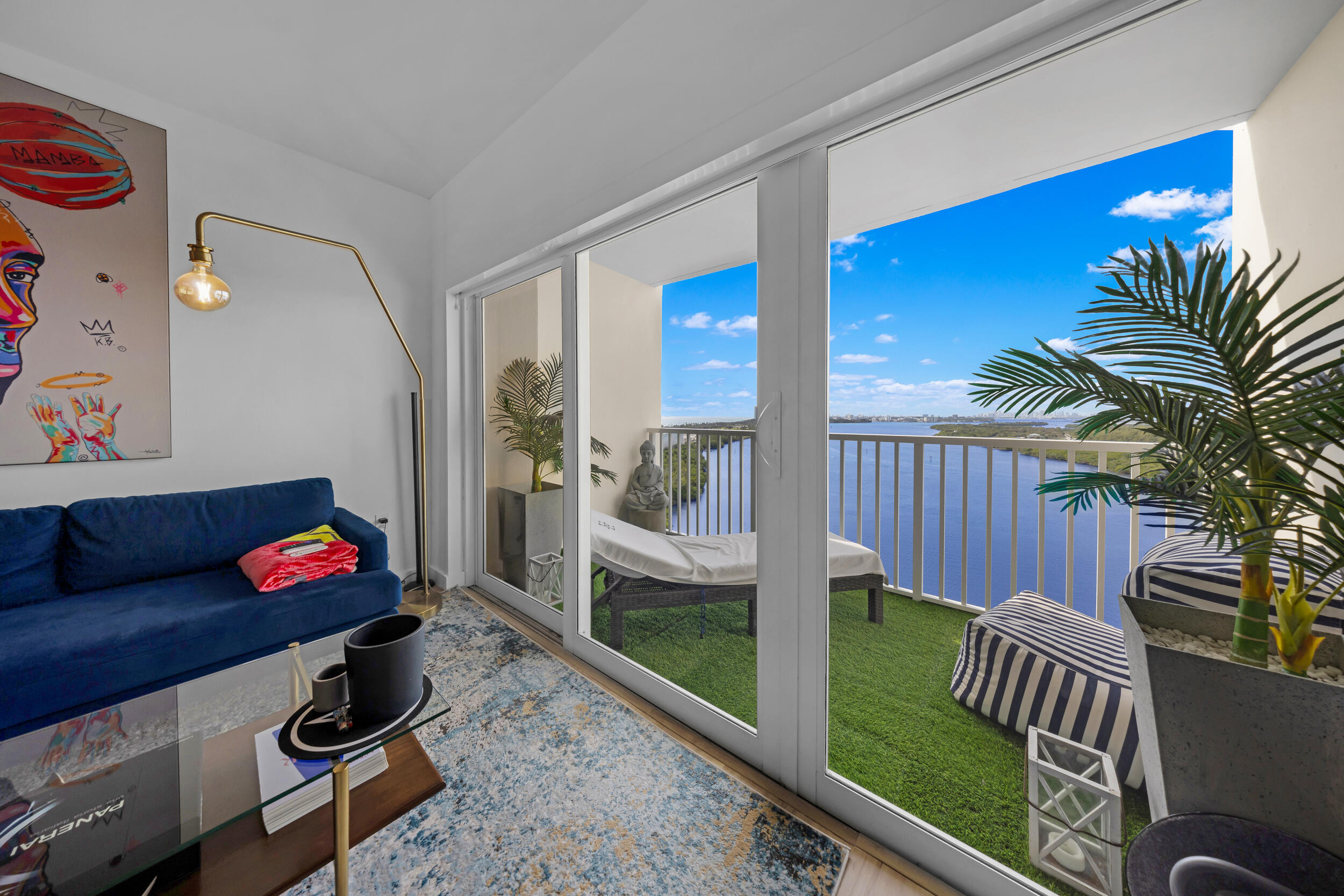 Sunny Isles Beach photo 1