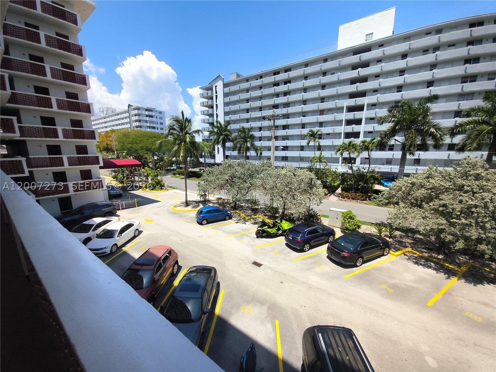 North Miami Beach photo 2