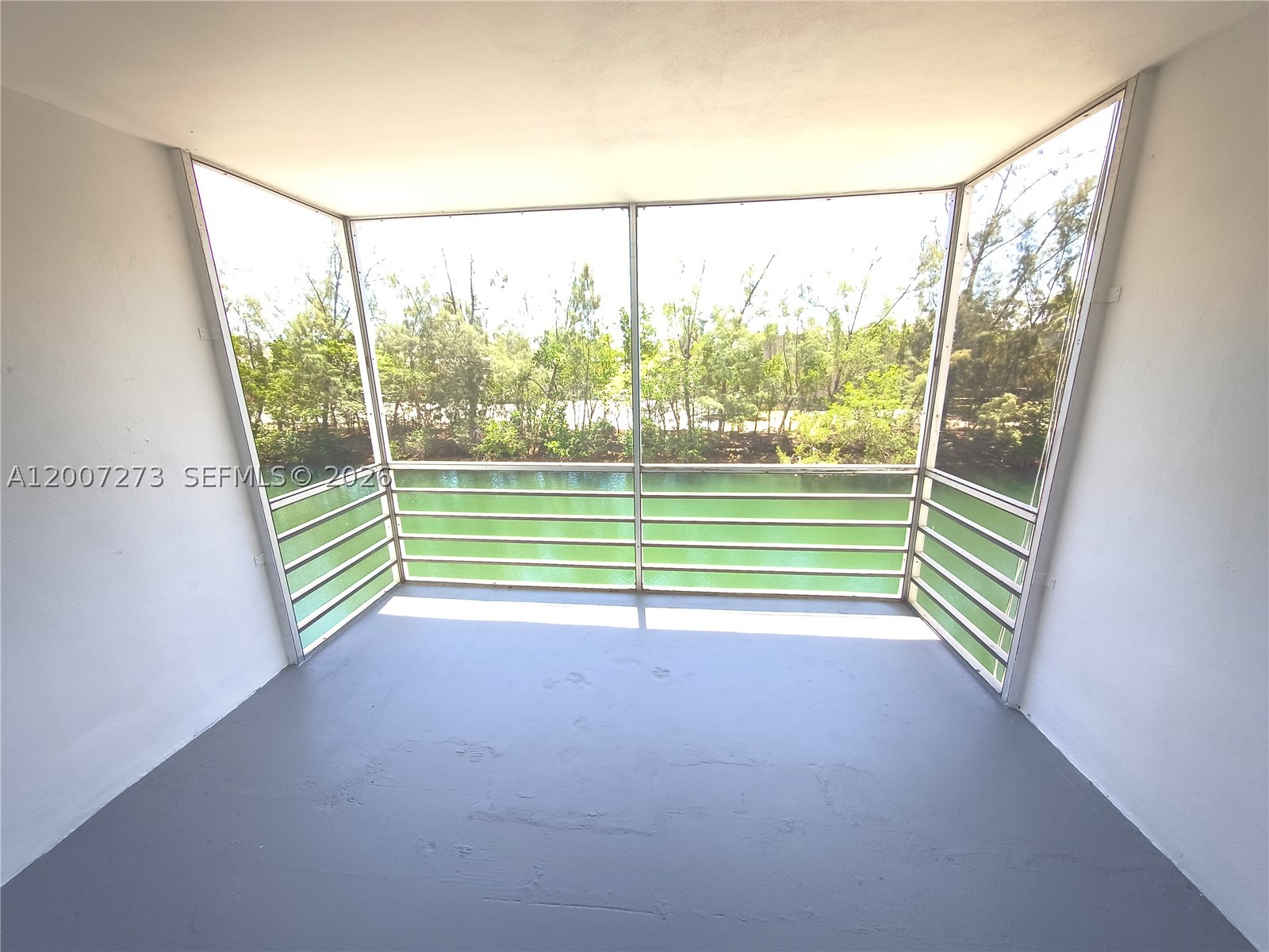 North Miami Beach photo 3