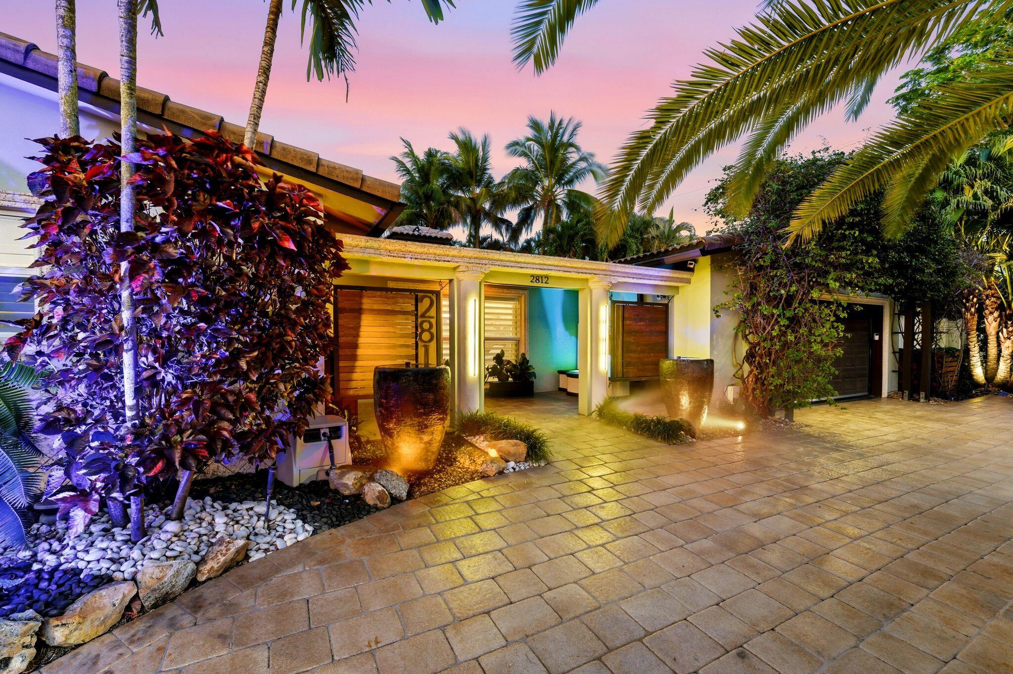 Wilton Manors photo 4