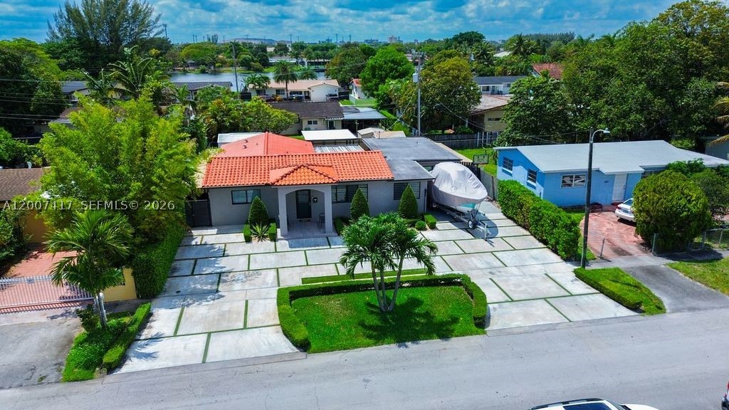 Hialeah photo 3