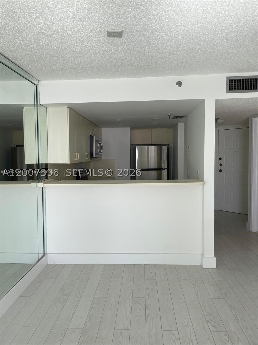 Miami Beach photo 2