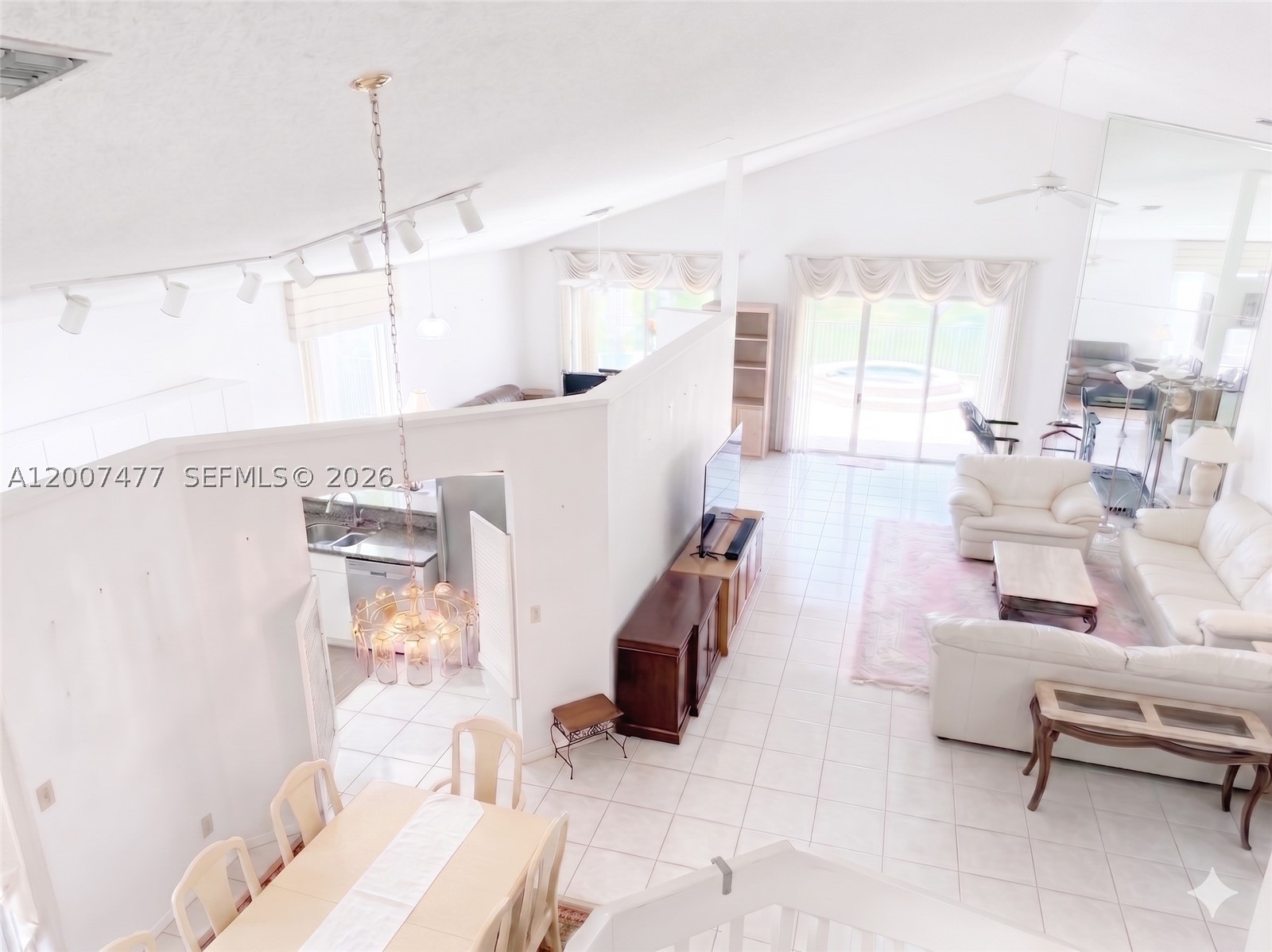Pembroke Pines photo 4