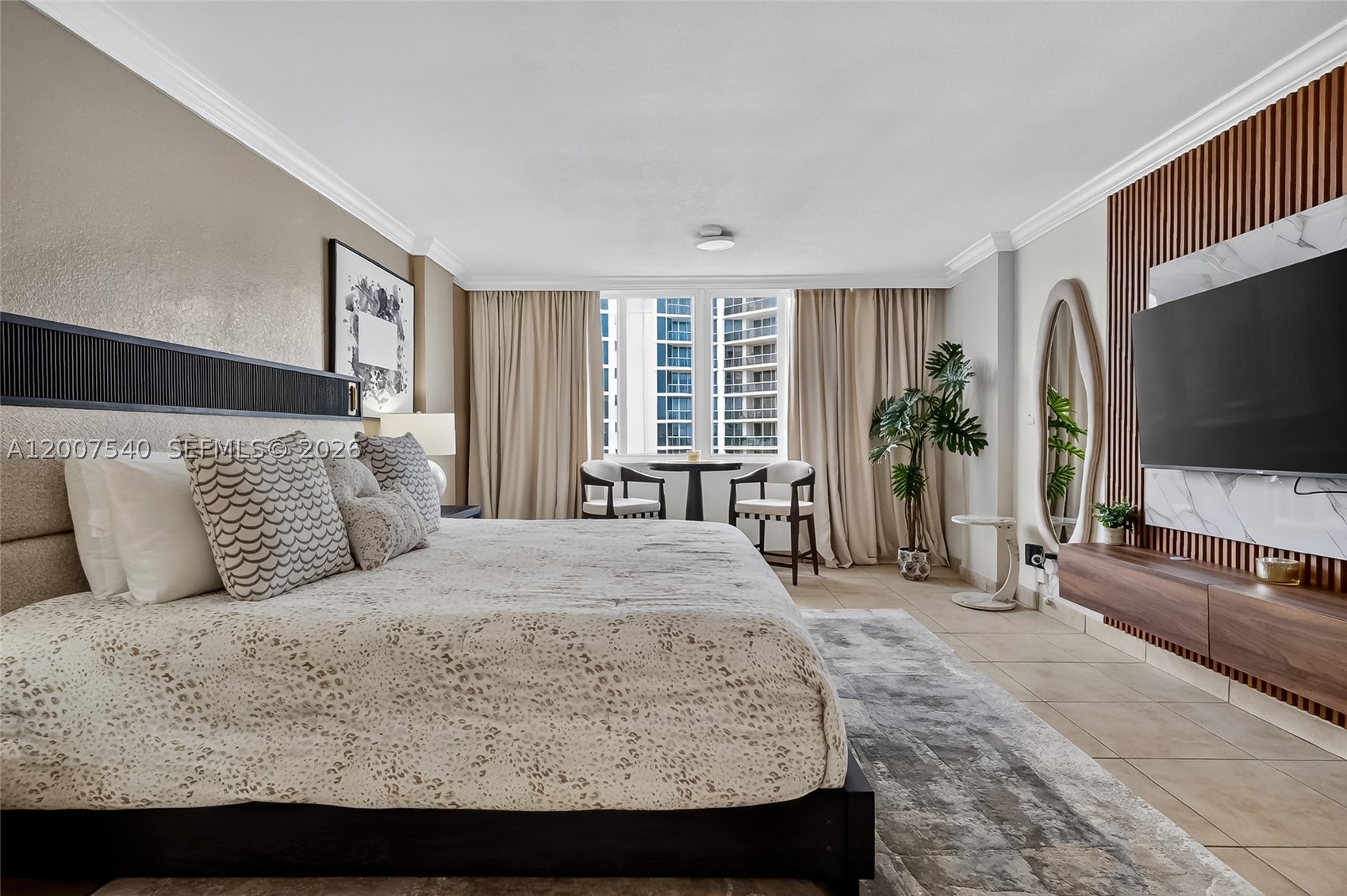 Sunny Isles Beach photo 1