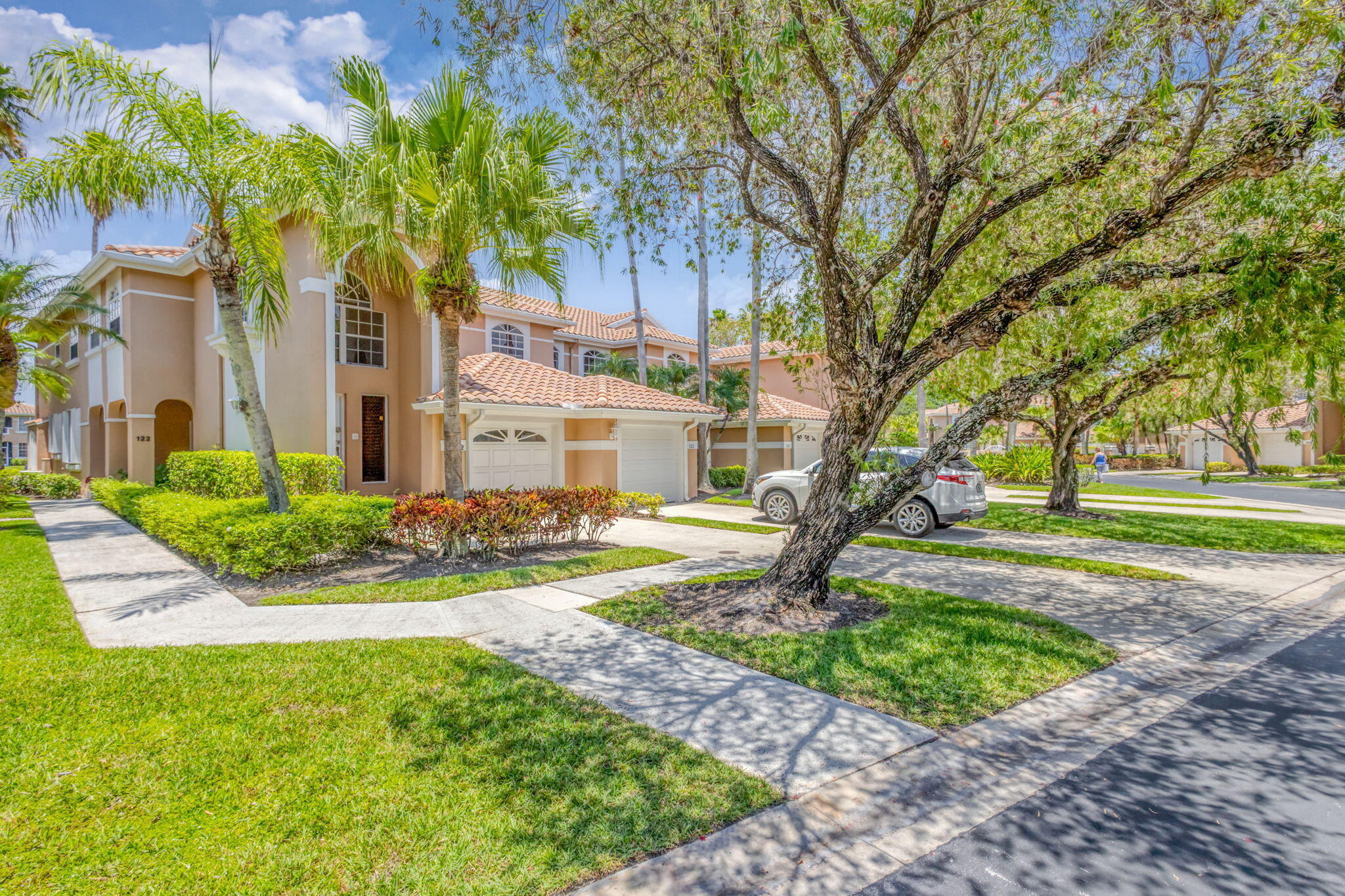 Palm Beach Gardens photo 3