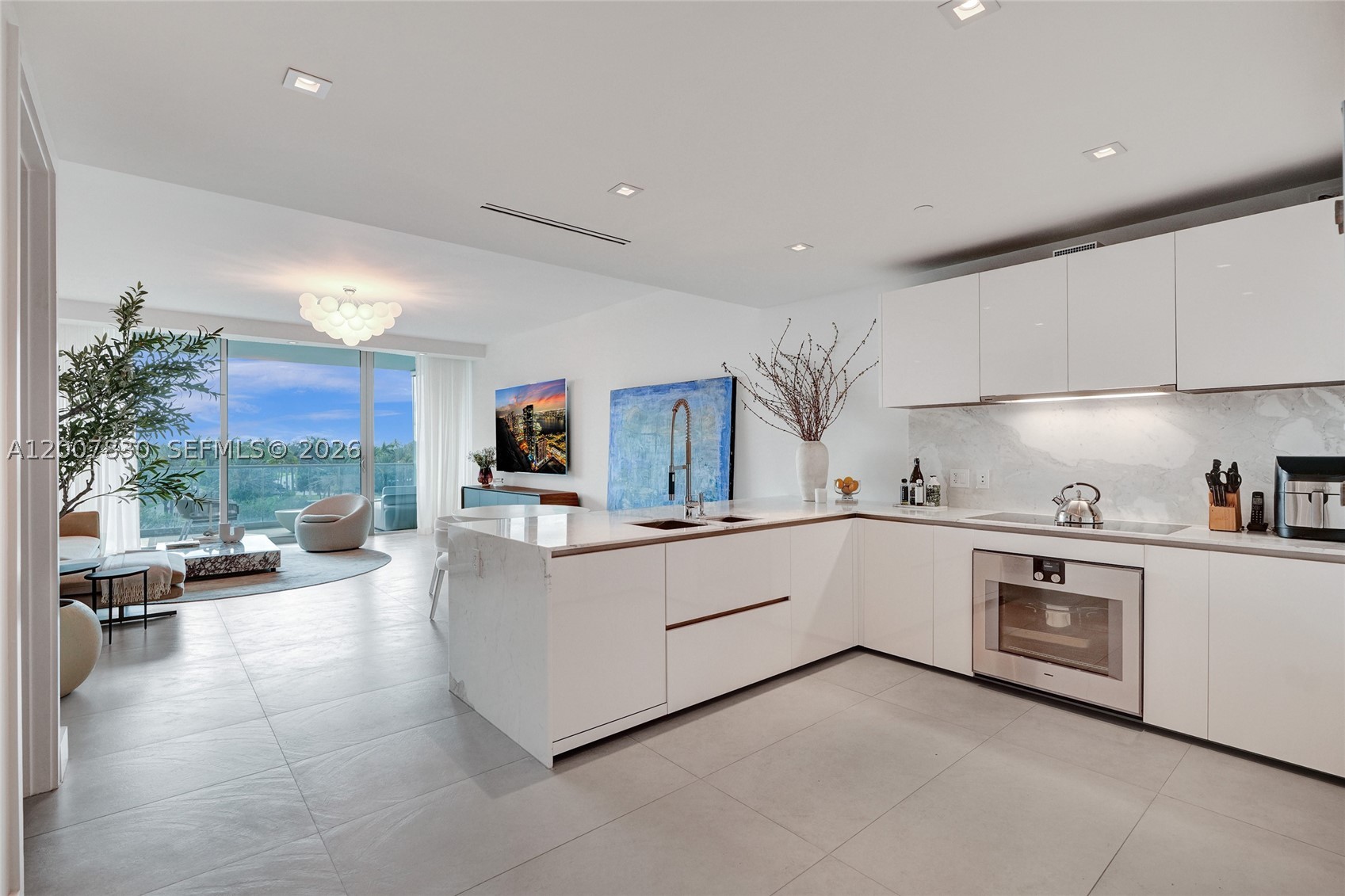 Bal Harbour photo 2