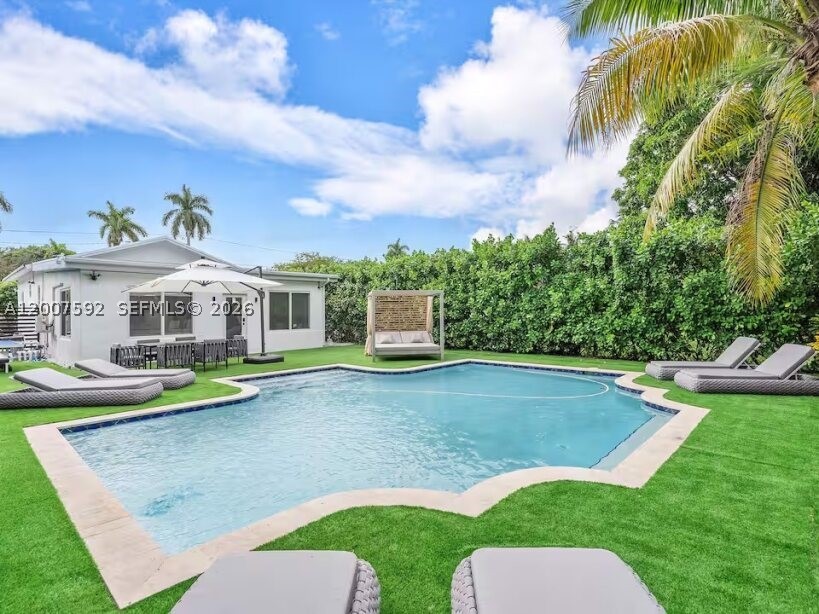 Miami photo 1
