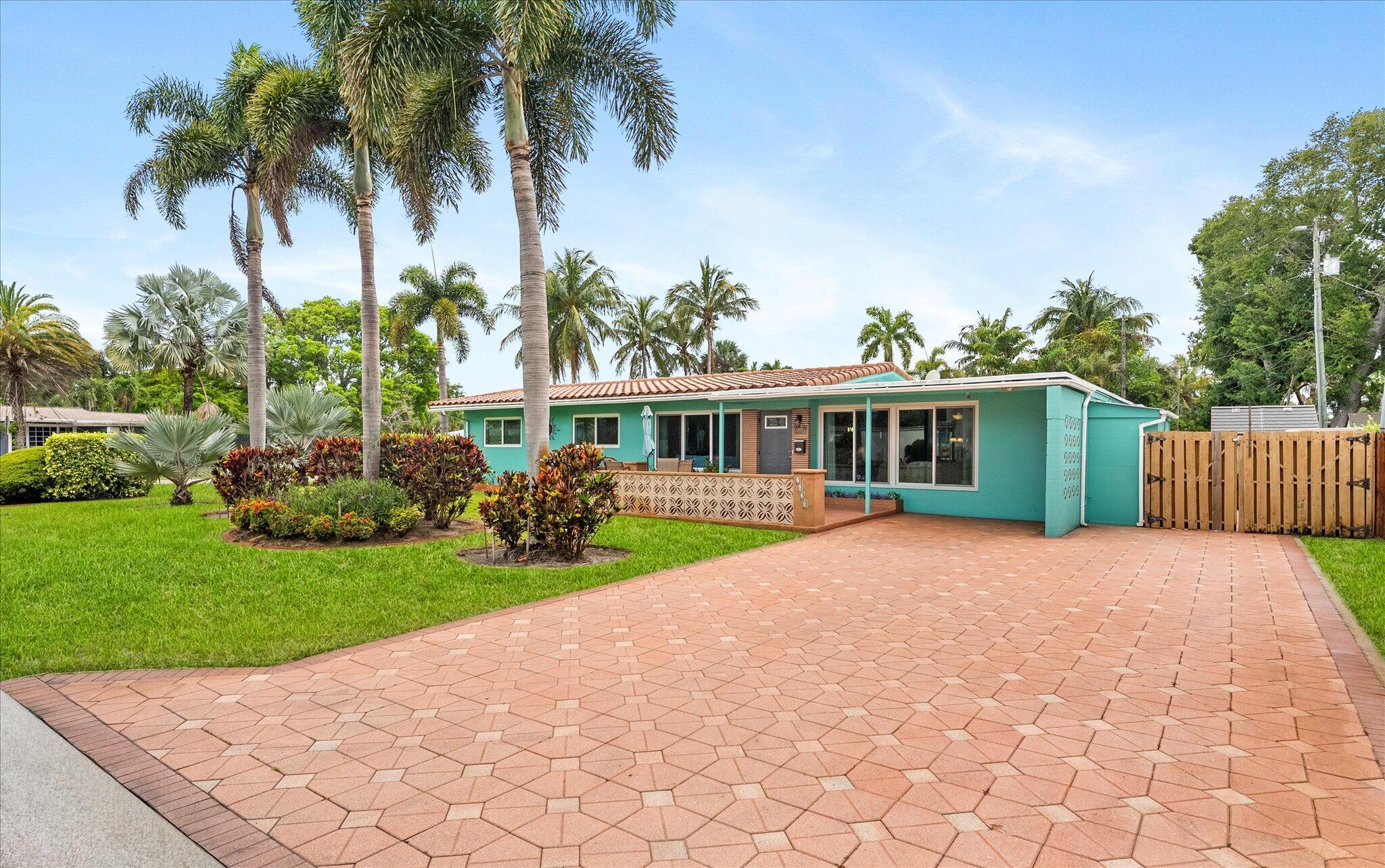 Wilton Manors photo 1
