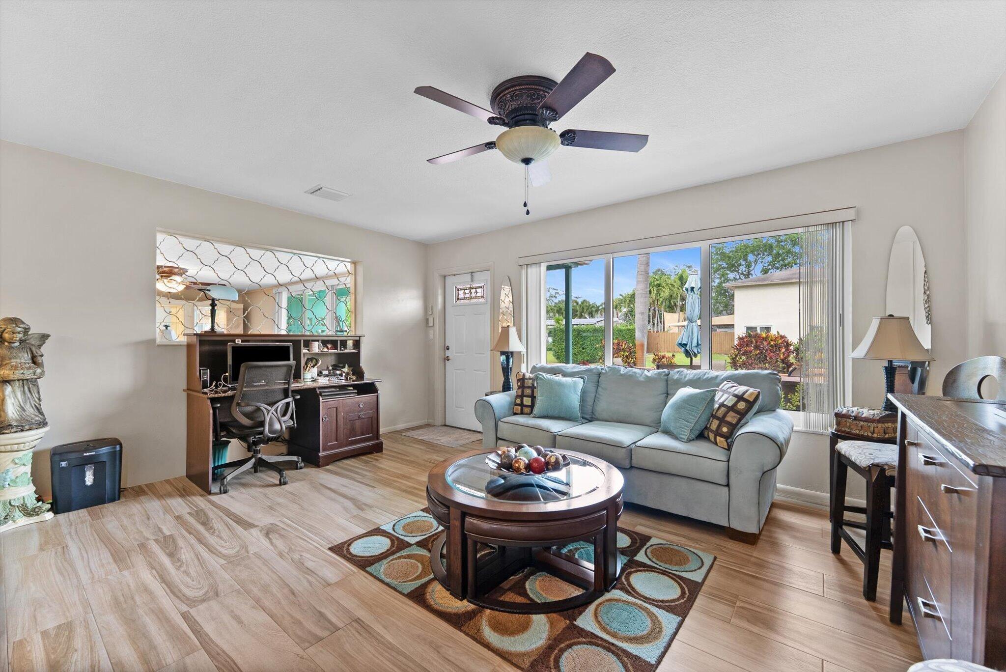 Wilton Manors photo 4