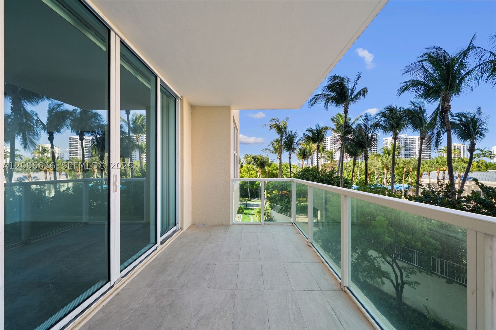 Aventura photo 4