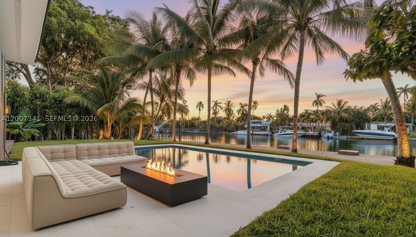 Miami Beach photo 2