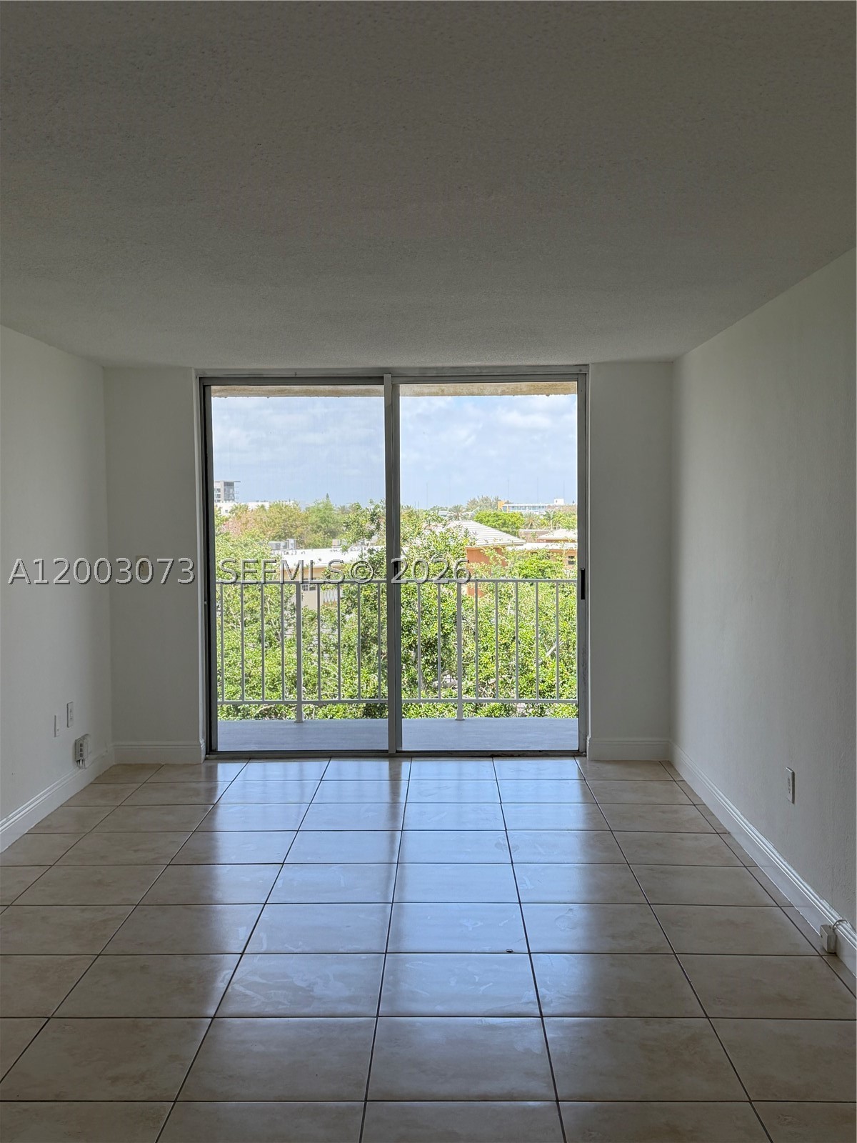 North Miami photo 4