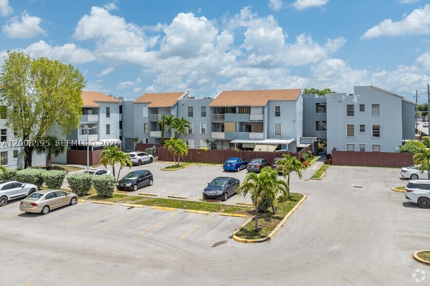 Hialeah photo 4